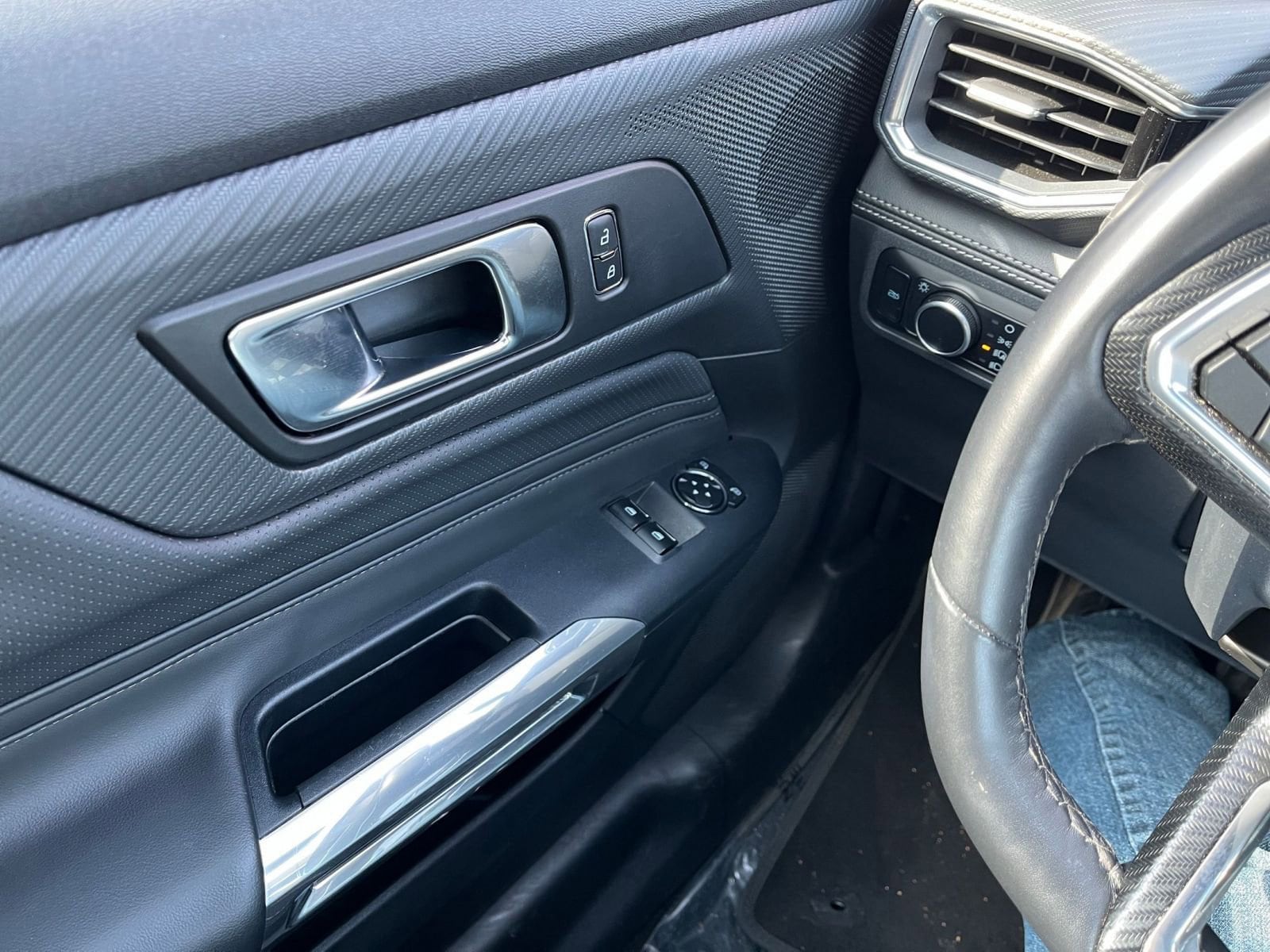 Thumbnail: 2024 Ford Mustang - 12