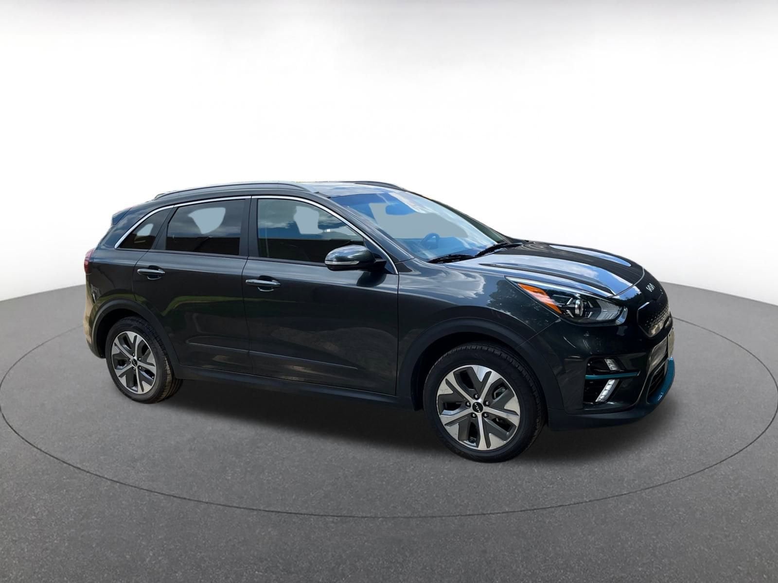 Thumbnail: 2022 Kia Niro - 1