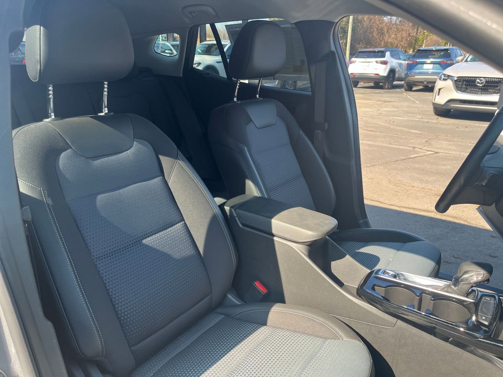 Thumbnail: 2025 Chevrolet Trax - 35