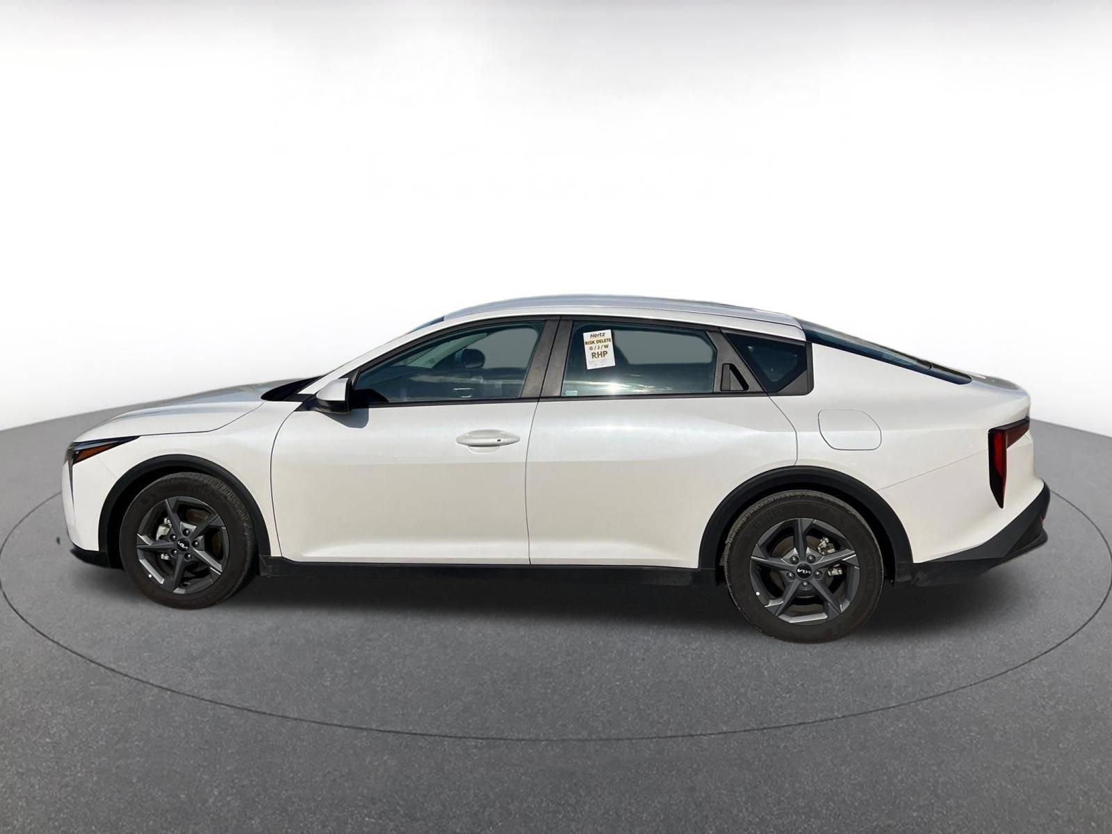Thumbnail: 2026 Kia K4 - 9