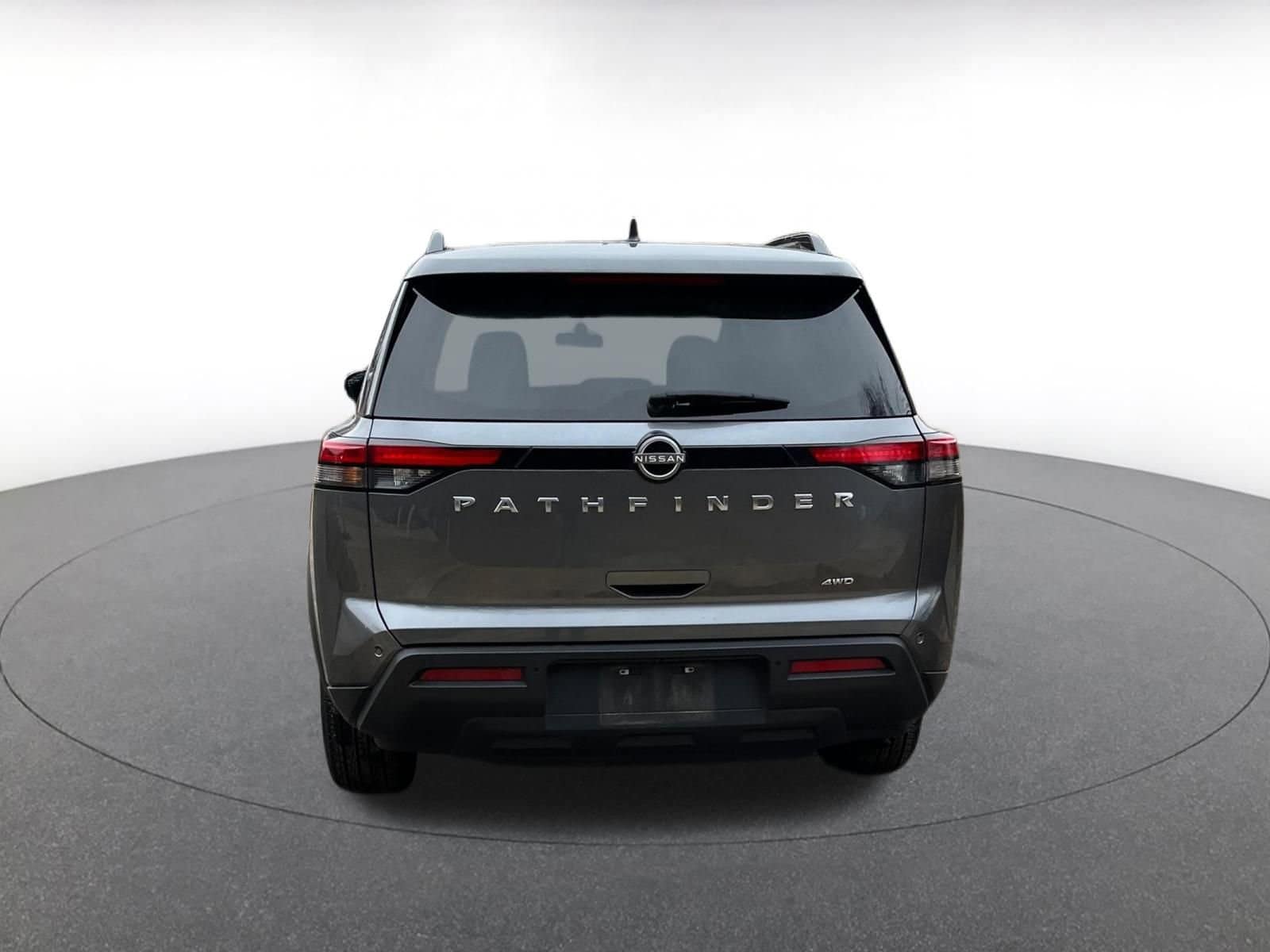 Thumbnail: 2025 Nissan Pathfinder - 12