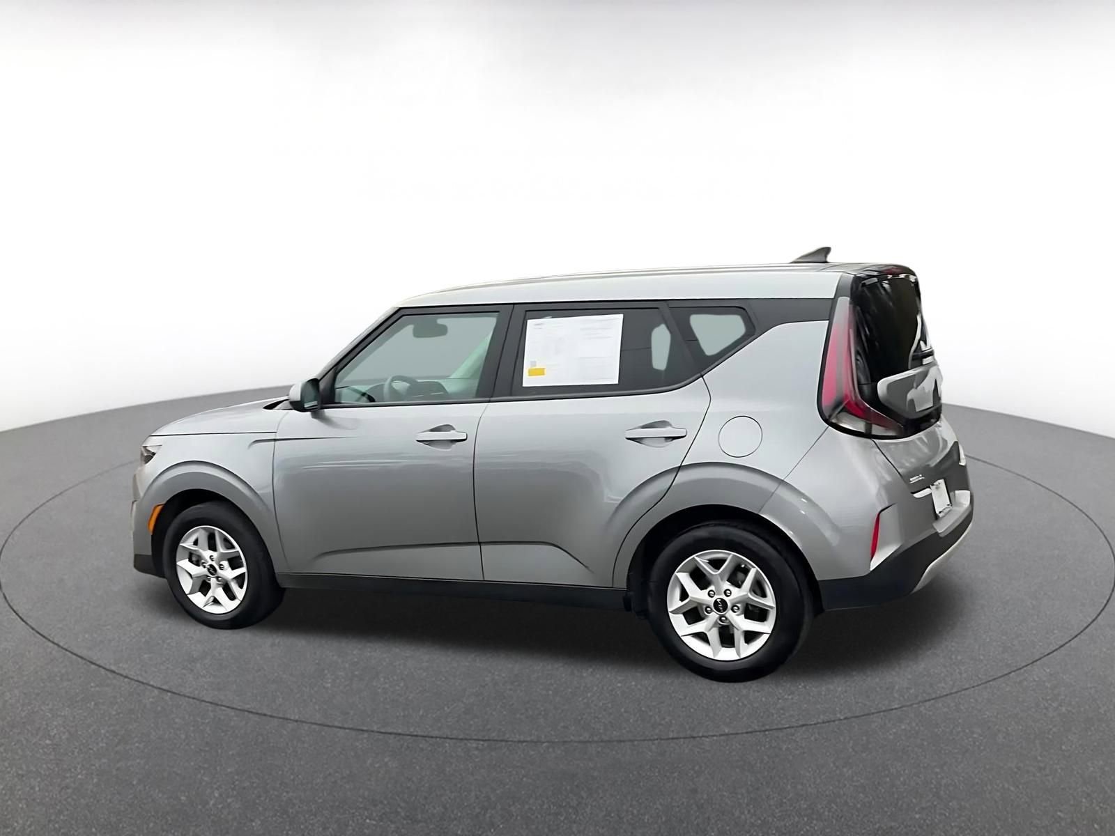 Thumbnail: 2025 Kia Soul - 10