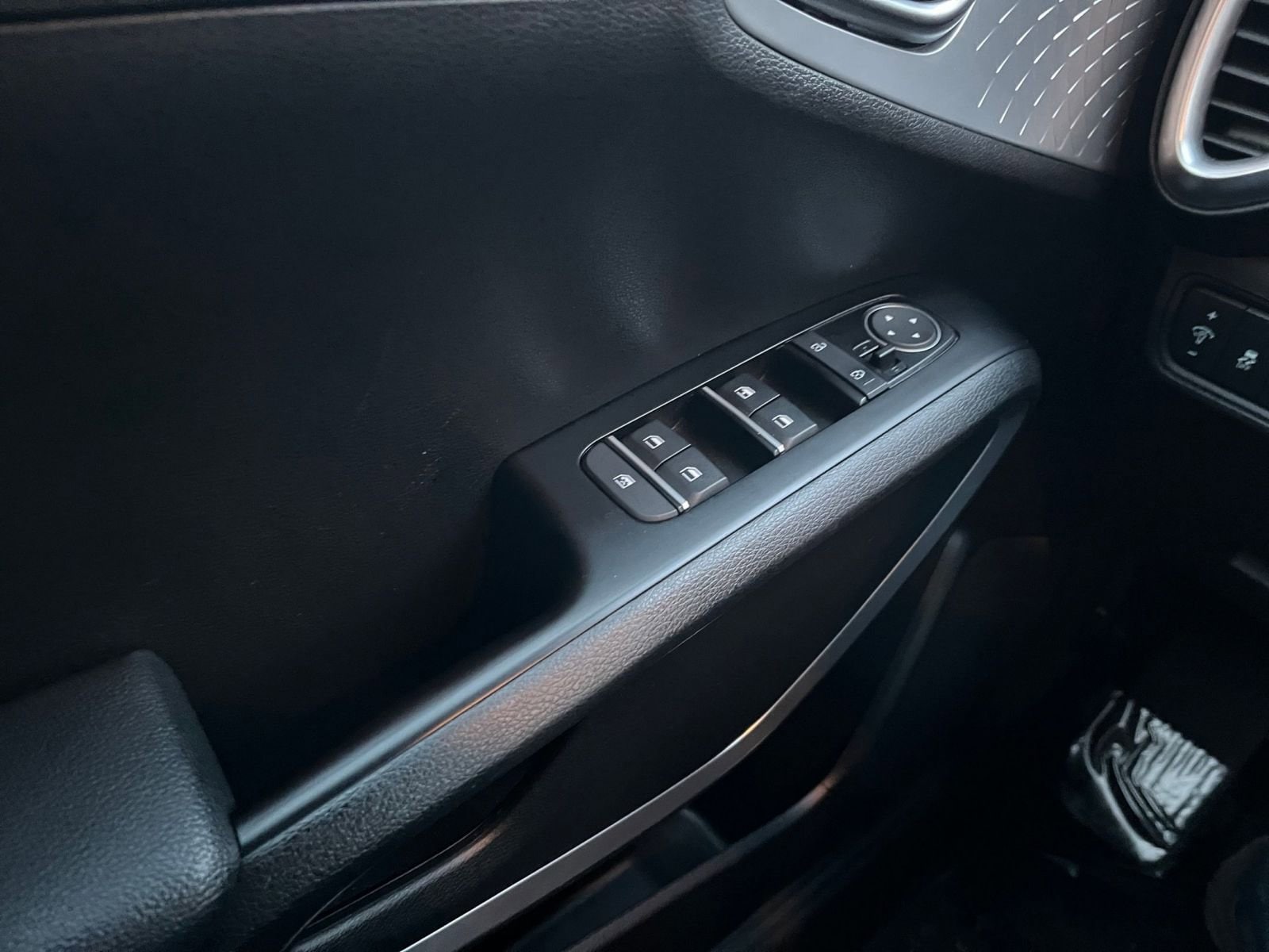 Thumbnail: 2025 Kia Soul - 18