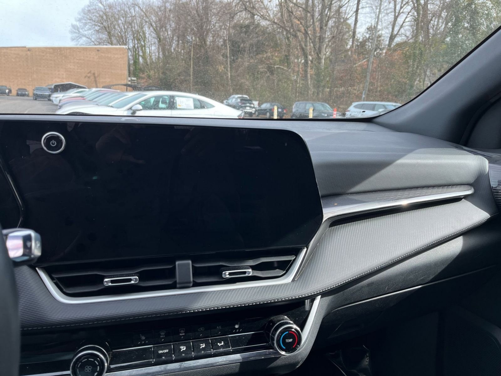 Thumbnail: 2025 Chevrolet Equinox - 17