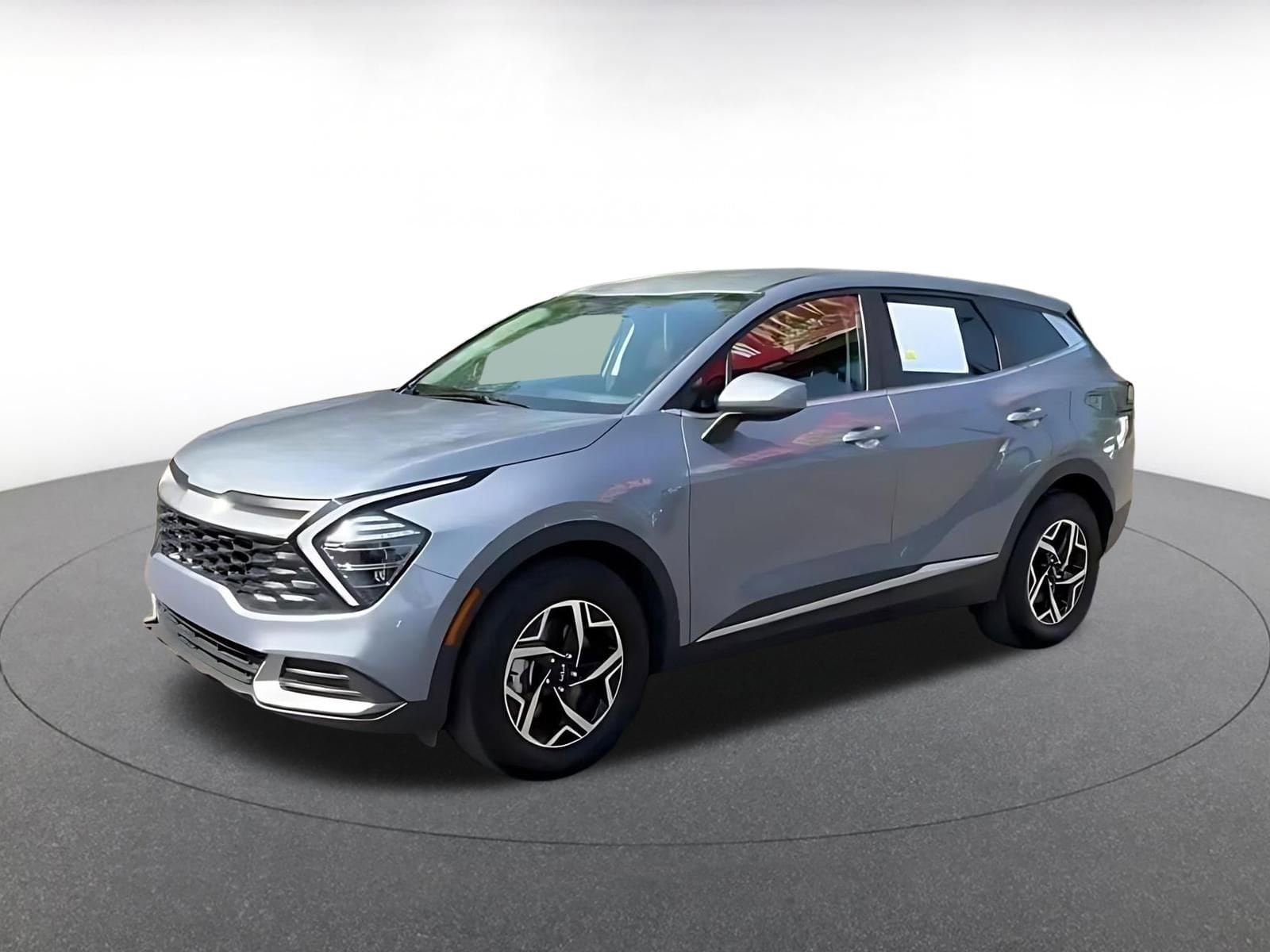 Thumbnail: 2025 Kia Sportage - 8