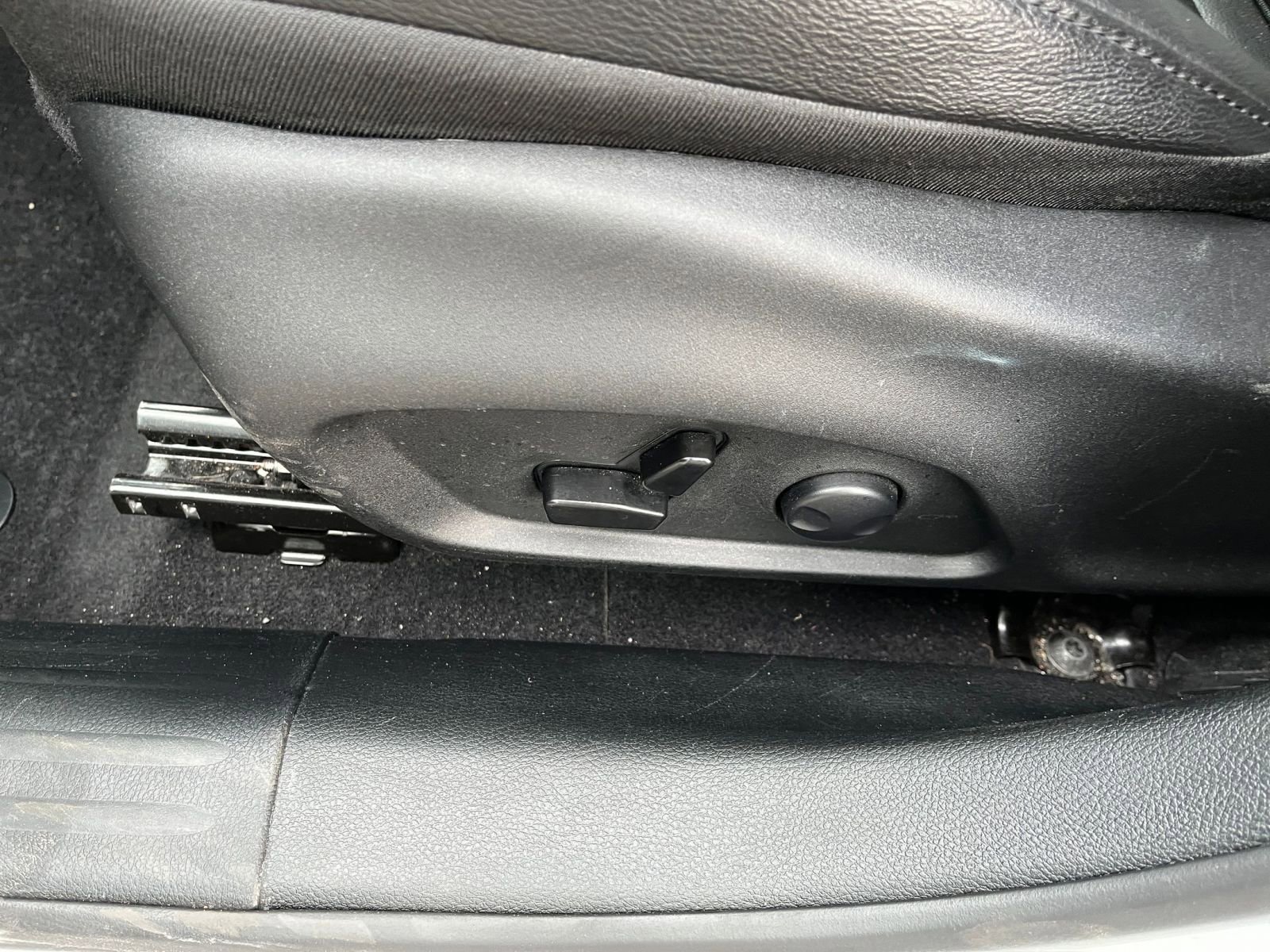 Thumbnail: 2025 Jeep Compass - 22