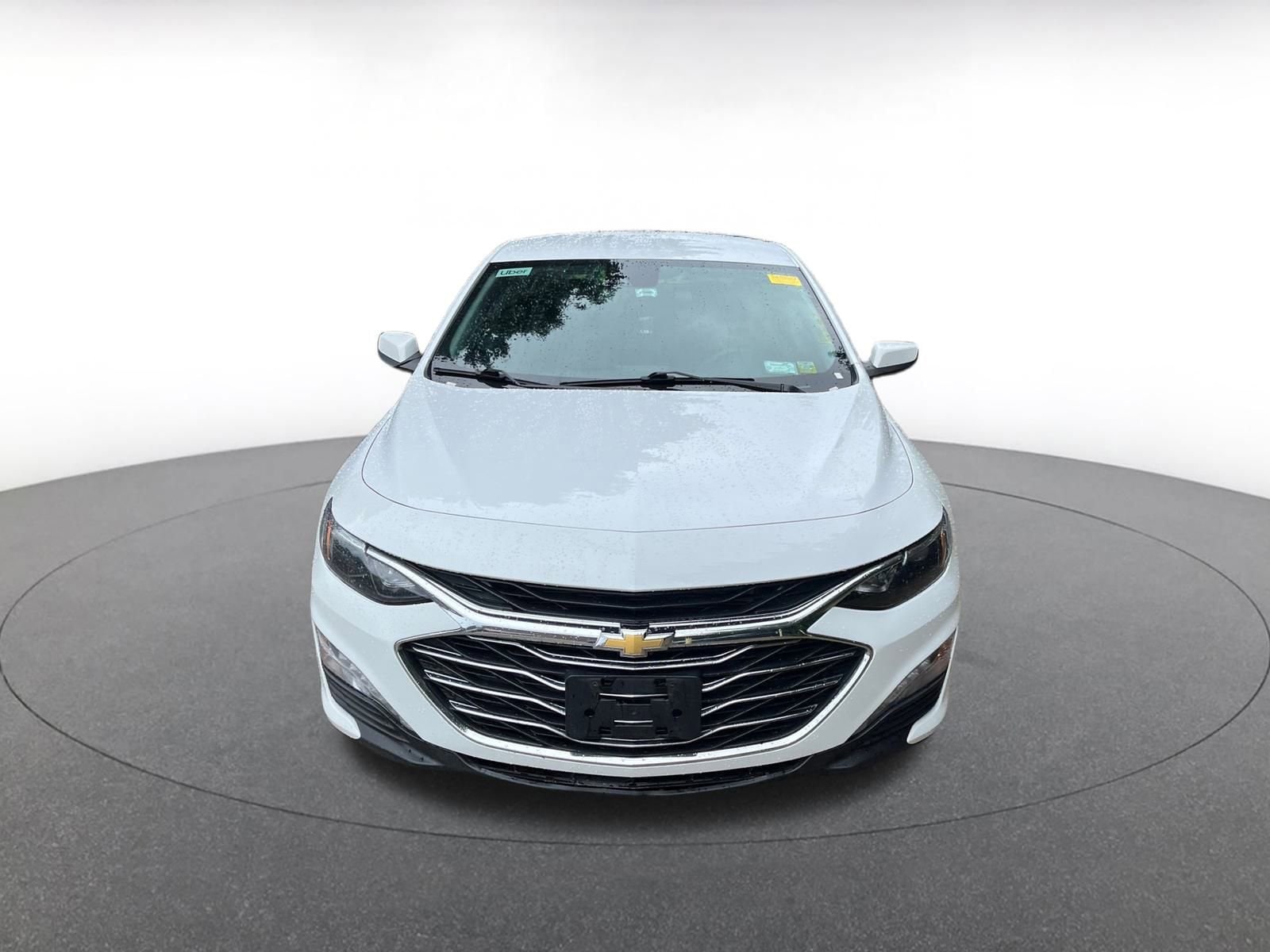 Thumbnail: 2023 Chevrolet Malibu - 3