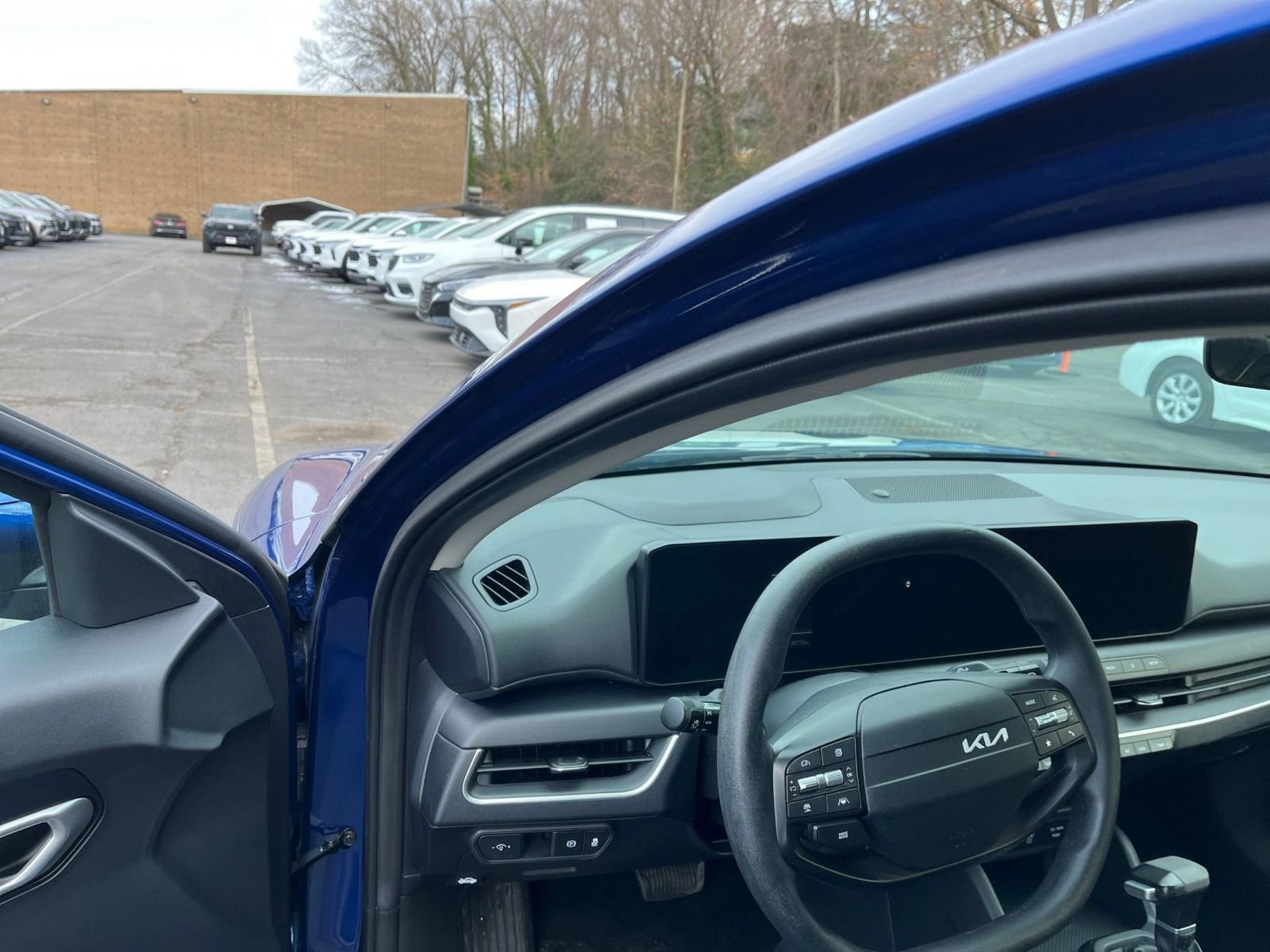 Thumbnail: 2025 Kia K4 - 33