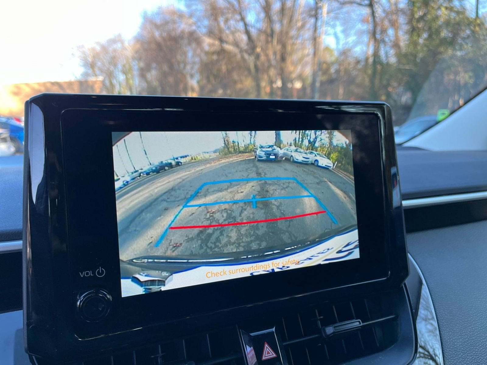 Thumbnail: 2025 Toyota Corolla - 22