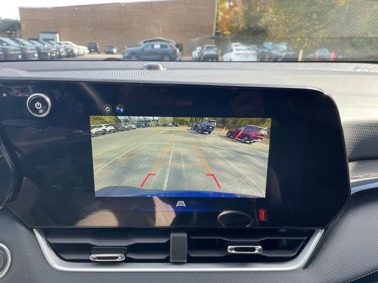 Thumbnail: 2025 Chevrolet Equinox - 17