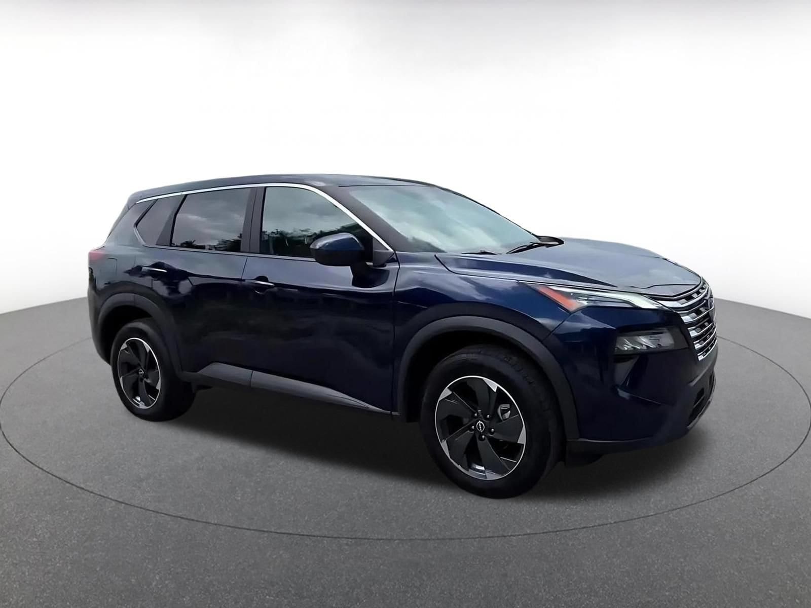 Thumbnail: 2025 Nissan Rogue - 2