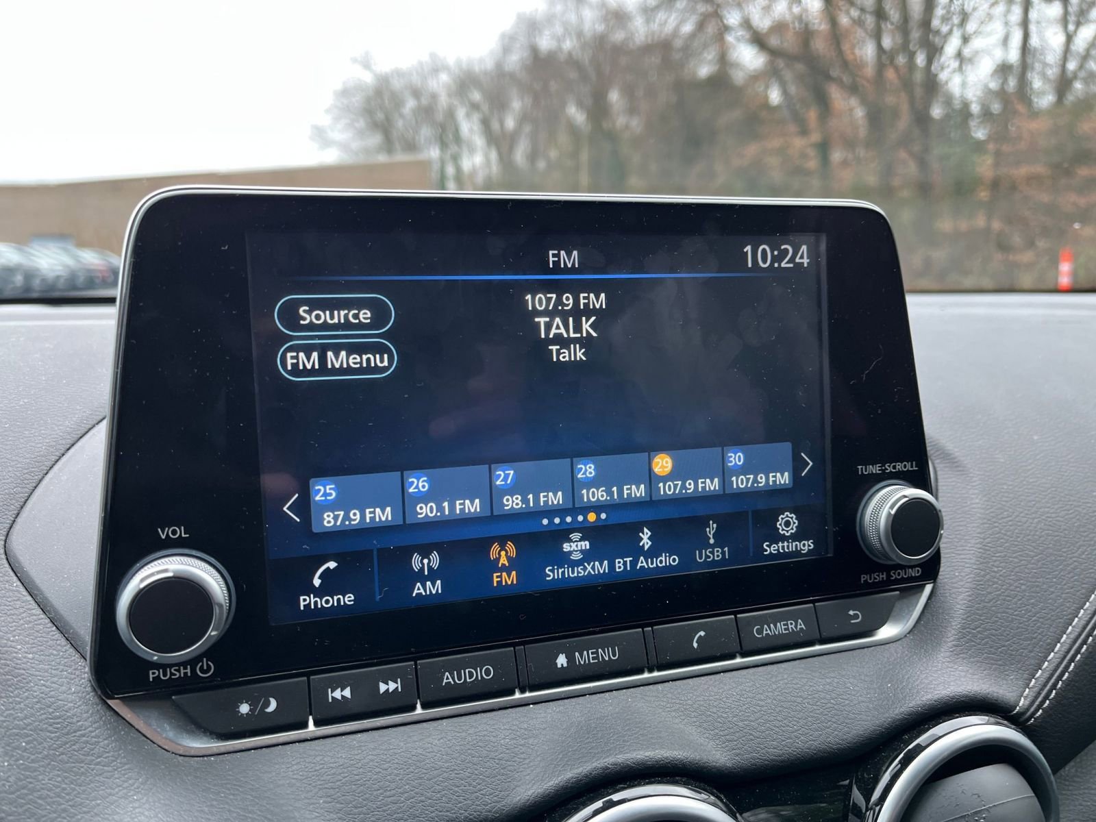 Thumbnail: 2025 Nissan Sentra - 21