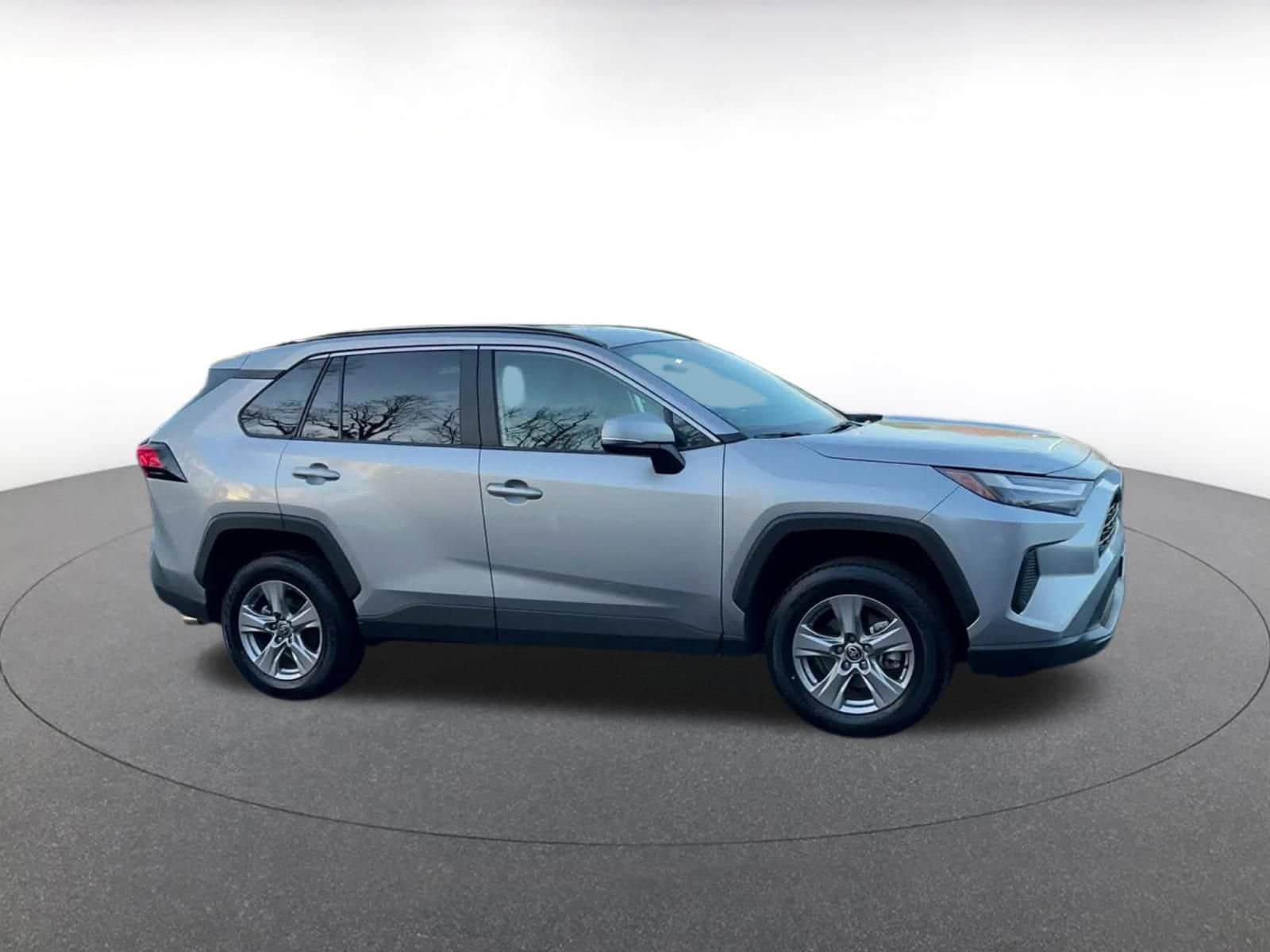 Thumbnail: 2025 Toyota RAV4 - 2