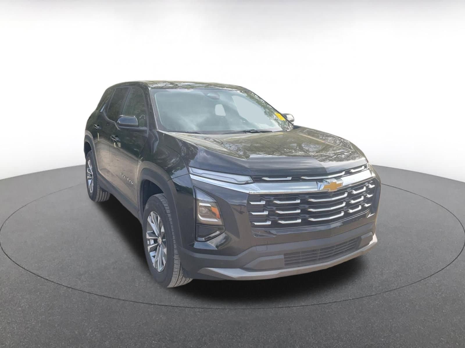 Thumbnail: 2025 Chevrolet Equinox - 2