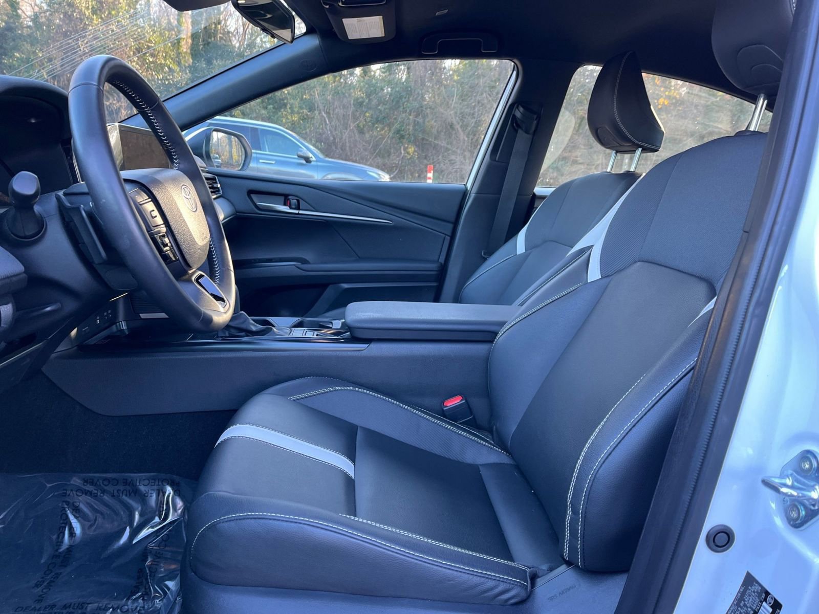 Thumbnail: 2025 Toyota Camry - 24