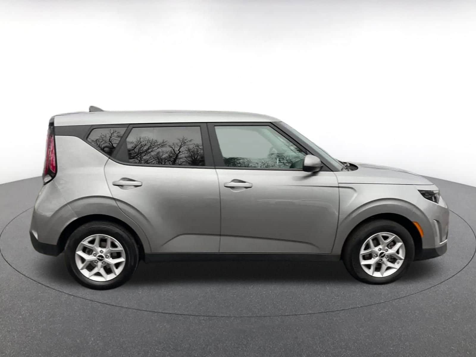 Thumbnail: 2025 Kia Soul - 16