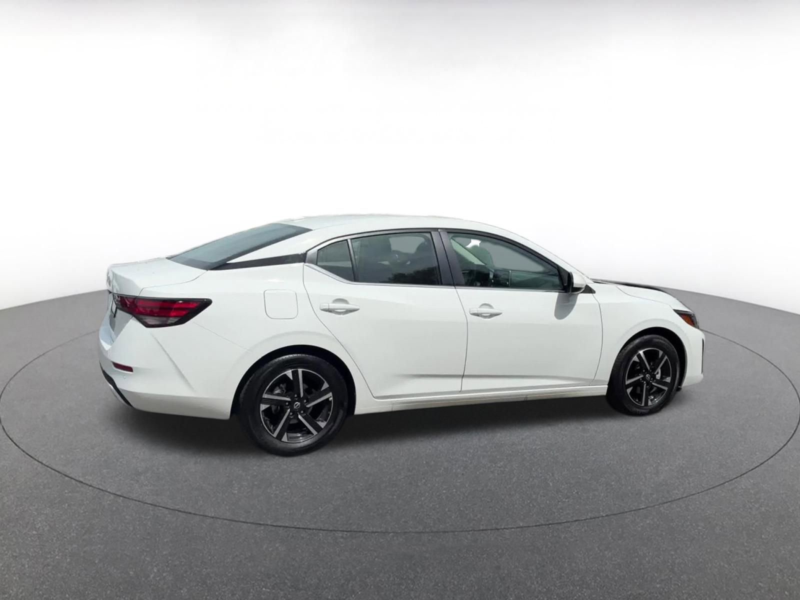 Thumbnail: 2025 Nissan Sentra - 15