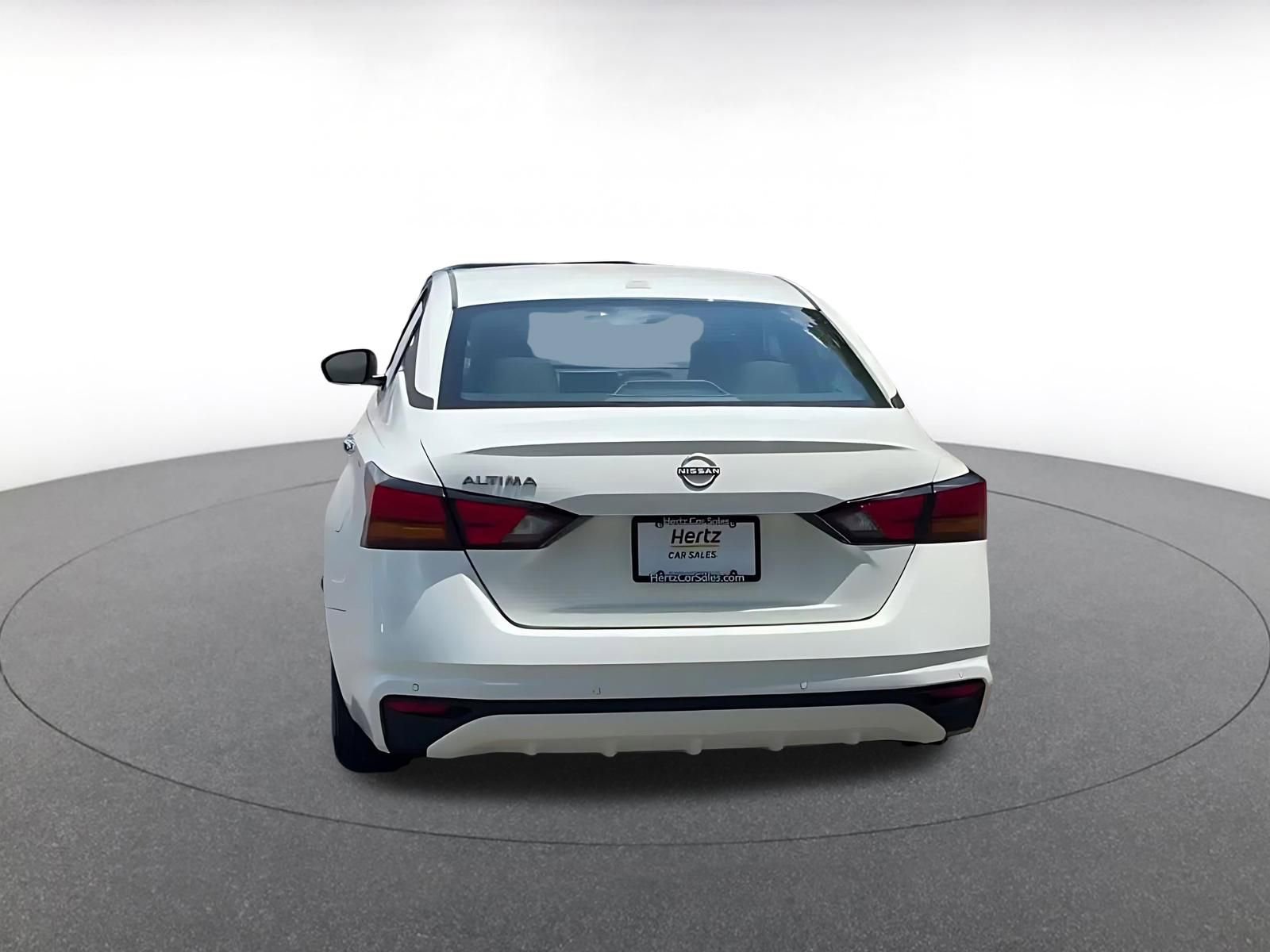 Thumbnail: 2025 Nissan Altima - 12