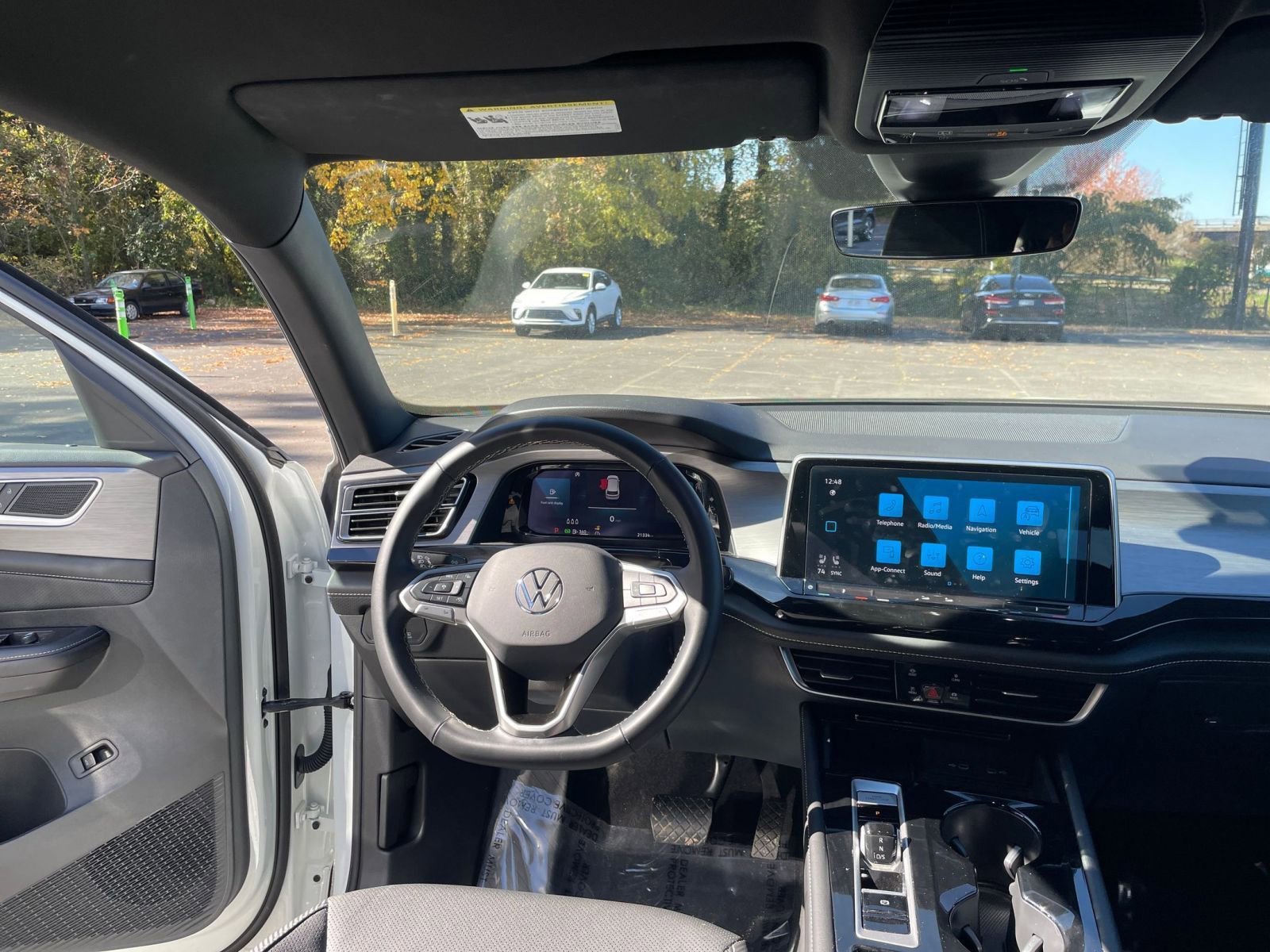 Thumbnail: 2025 Volkswagen Atlas - 30