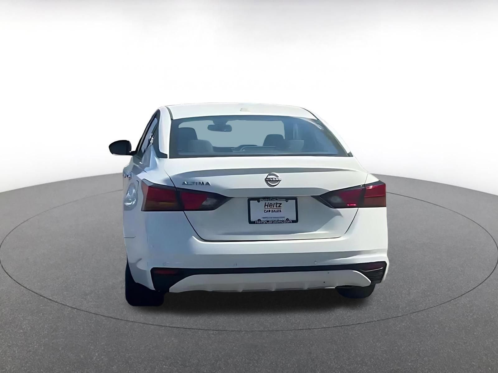 Thumbnail: 2025 Nissan Altima - 7