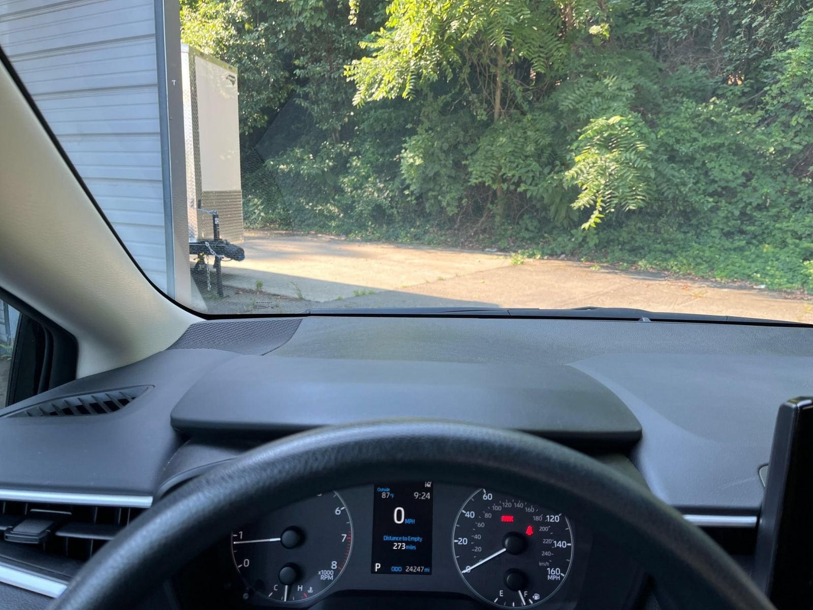 Thumbnail: 2025 Toyota Corolla - 32