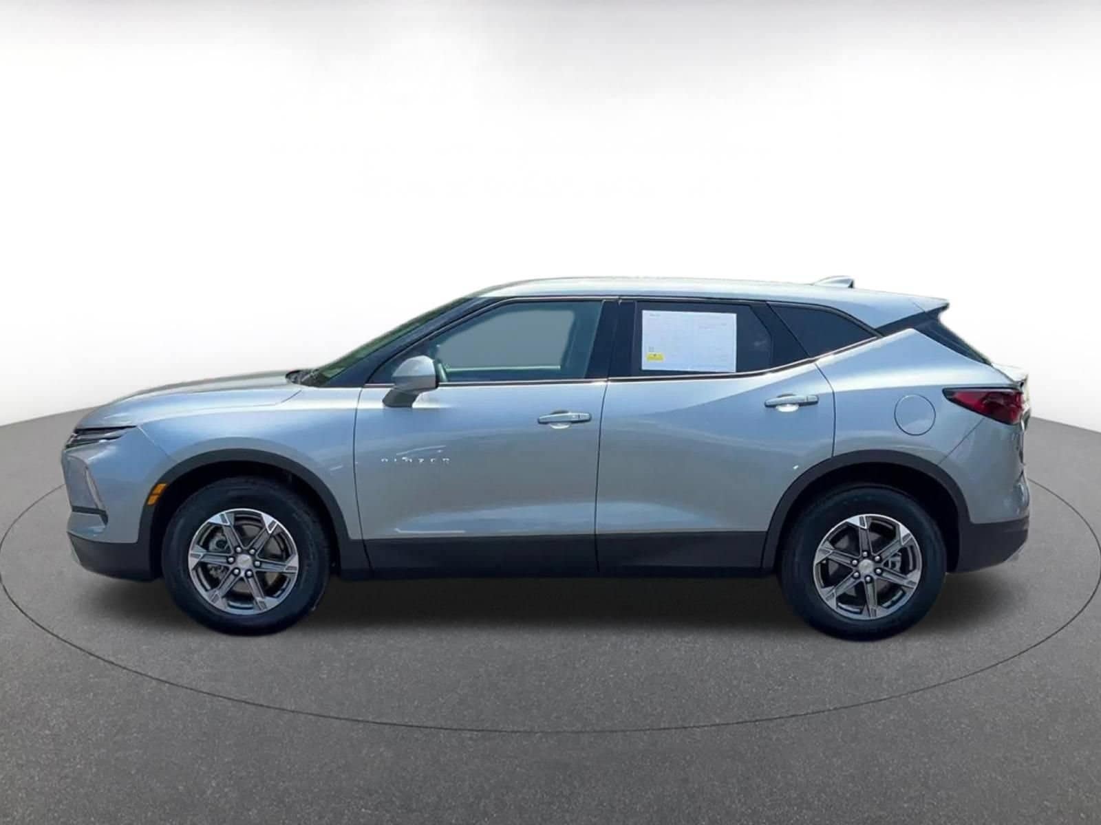 Thumbnail: 2026 Chevrolet Blazer - 9
