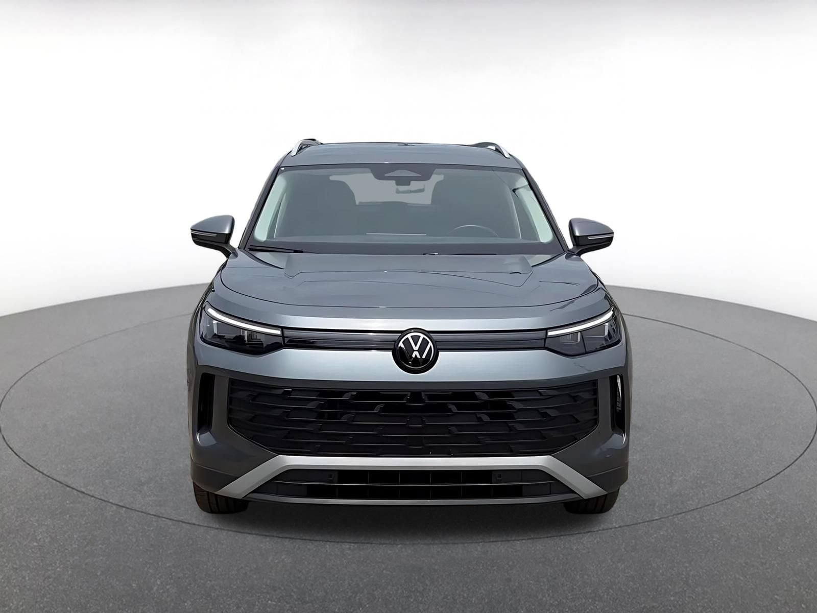 Thumbnail: 2026 Volkswagen Tiguan - 4