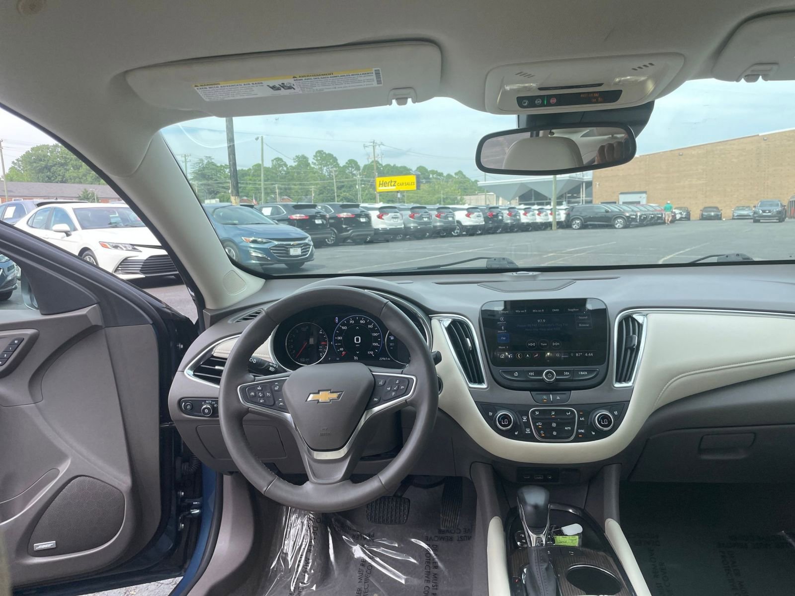 Thumbnail: 2024 Chevrolet Malibu - 30