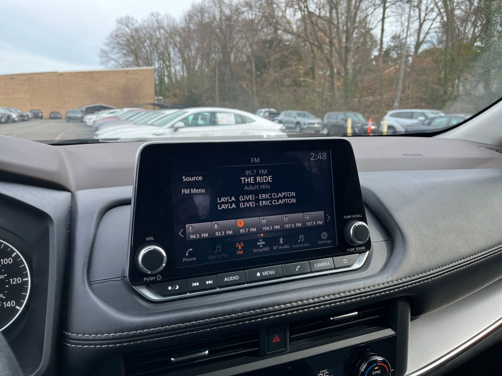 Thumbnail: 2023 Nissan Rogue - 20