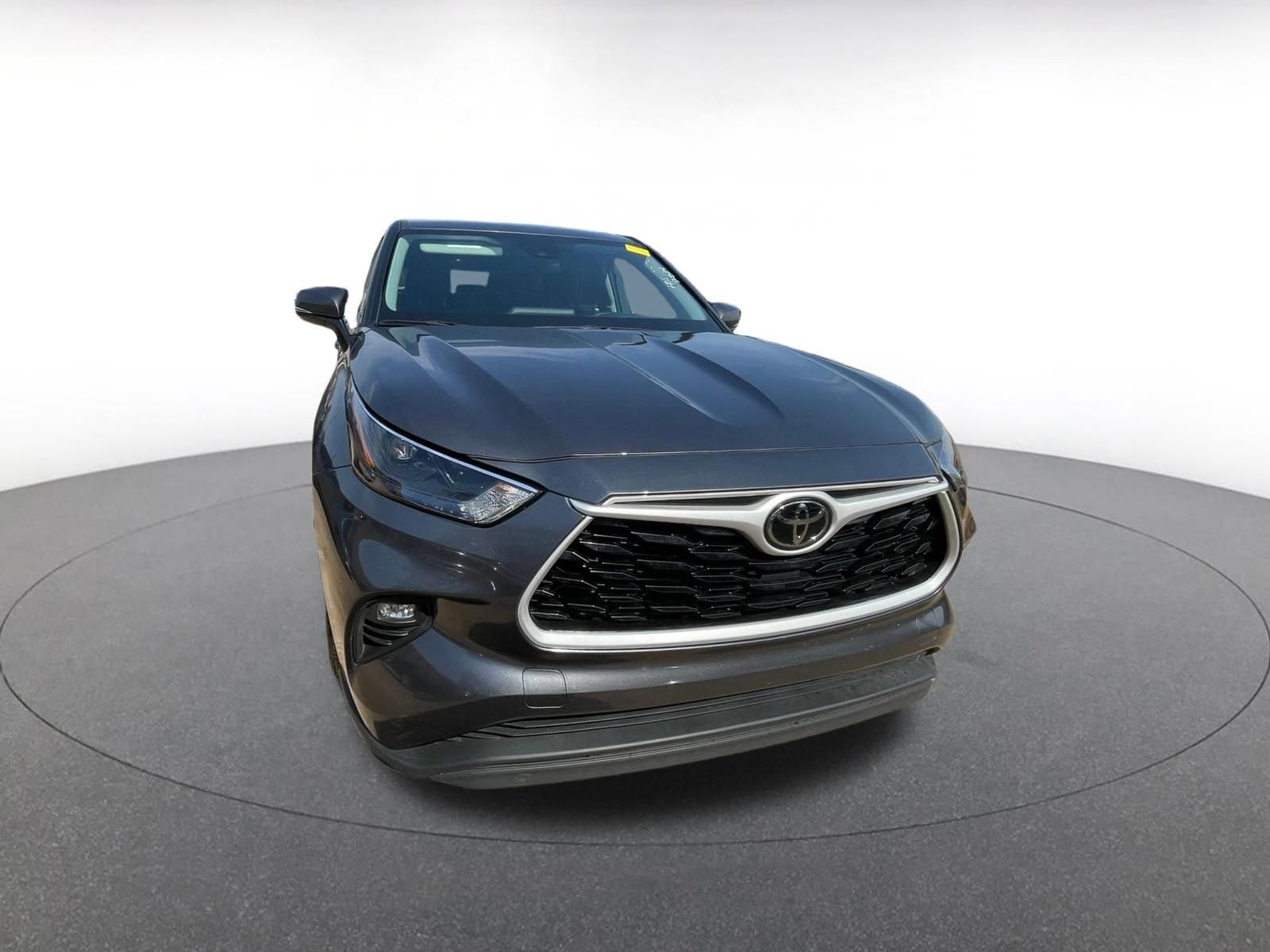 Thumbnail: 2025 Toyota Highlander - 2