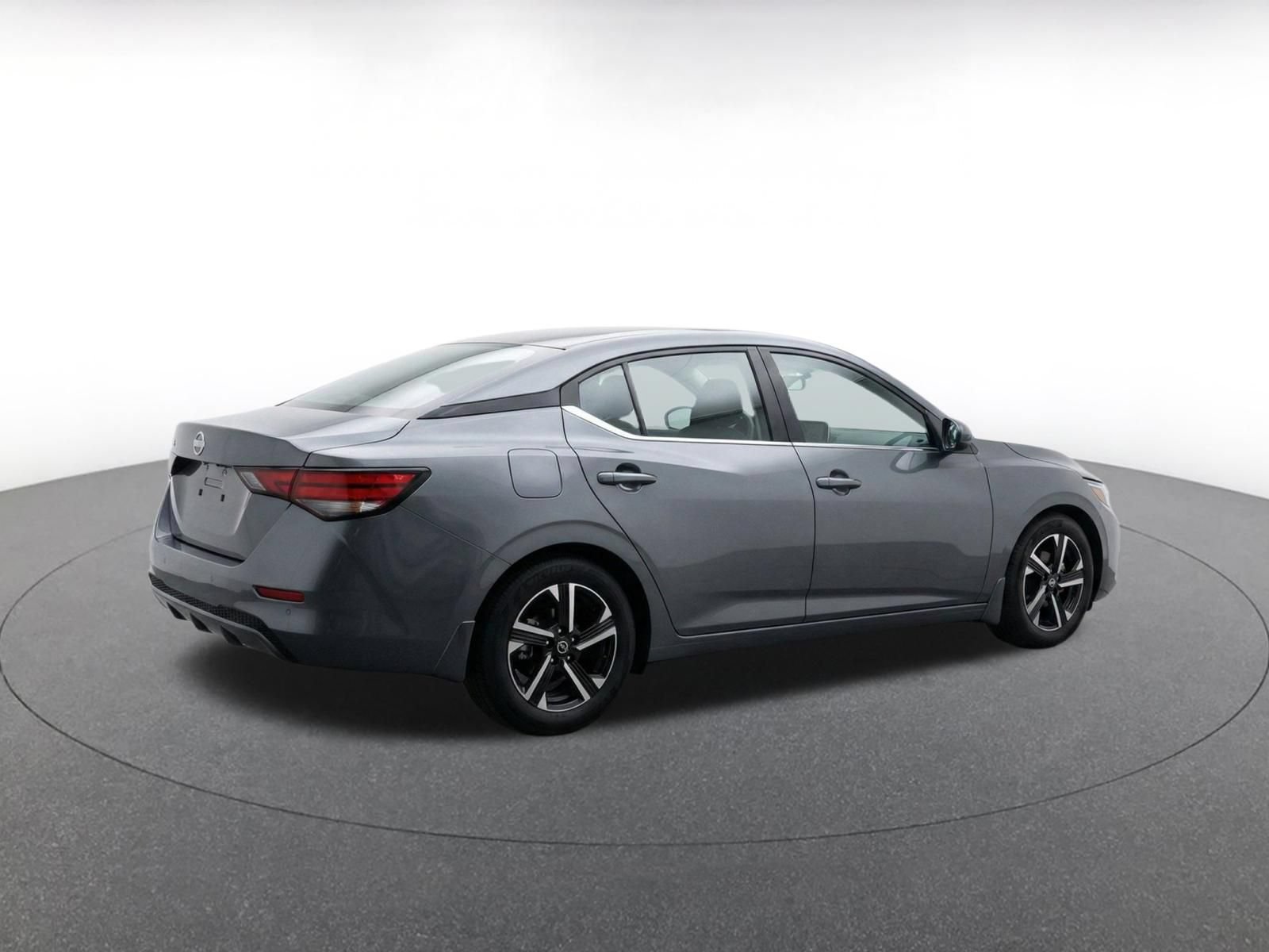 Thumbnail: 2025 Nissan Sentra - 9
