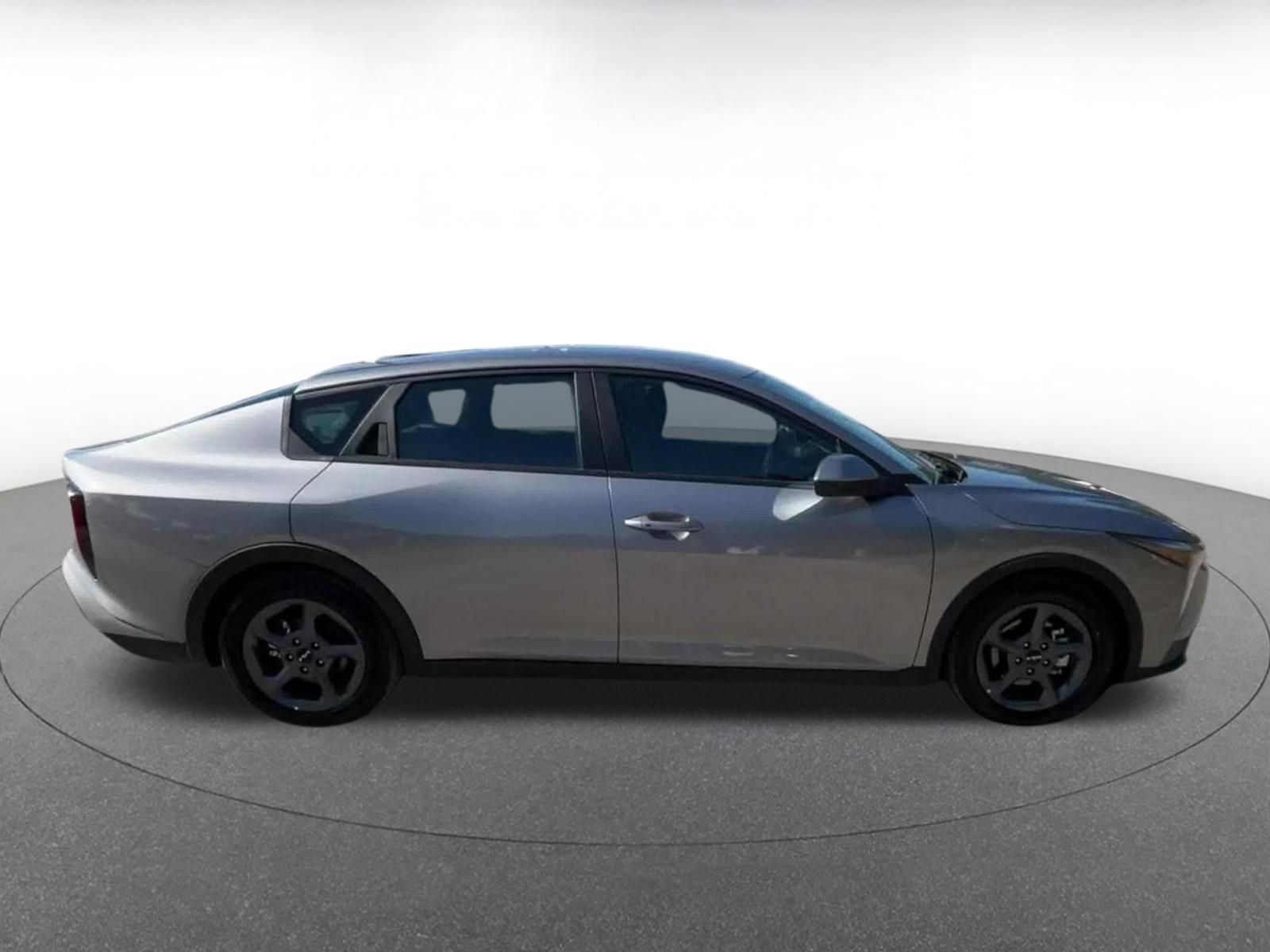 Thumbnail: 2025 Kia K4 - 16