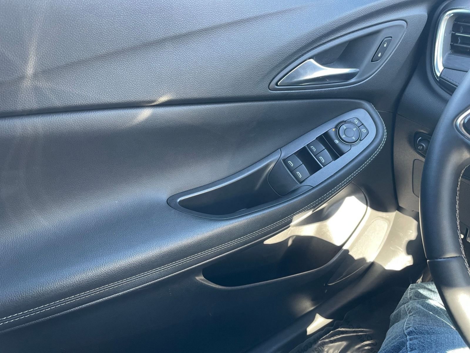 Thumbnail: 2025 Buick Encore GX - 20