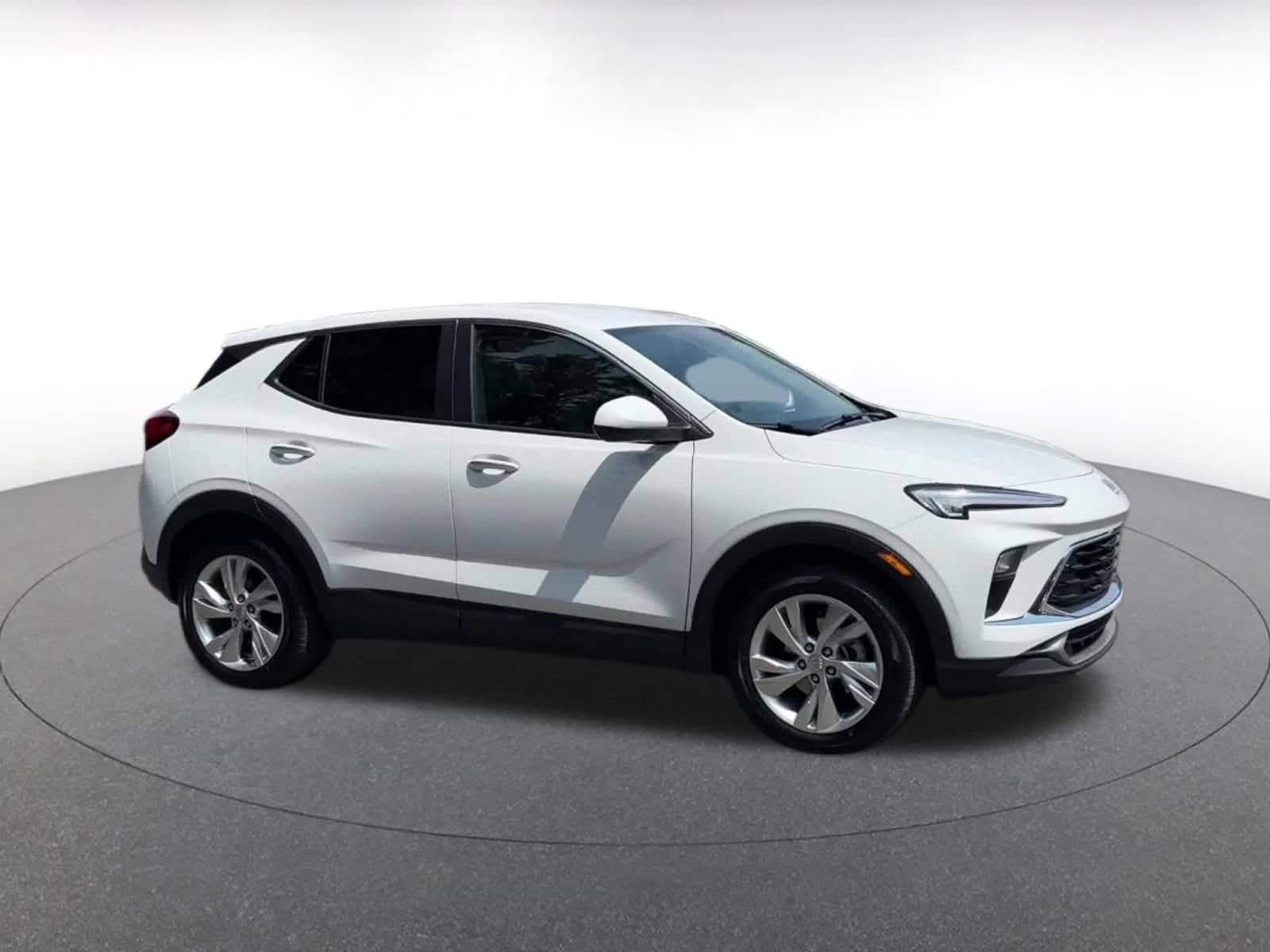 Thumbnail: 2025 Buick Encore GX - 2