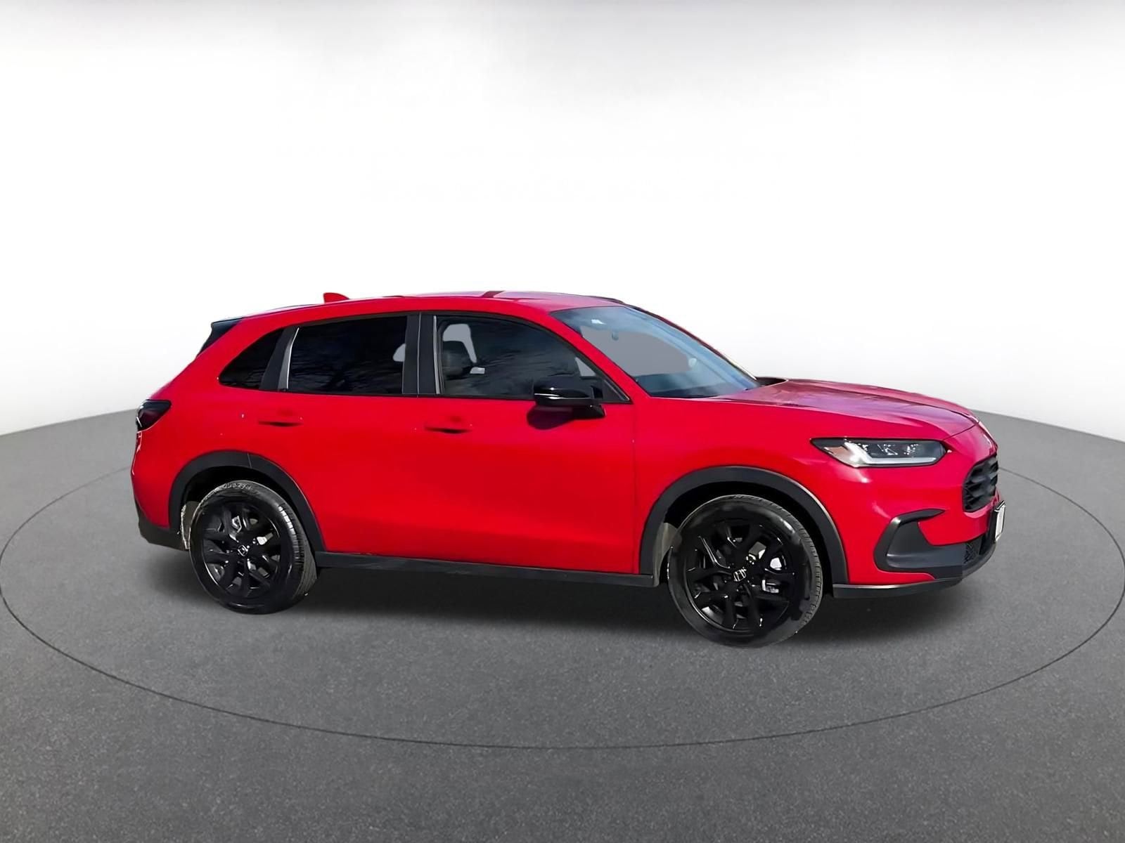 Thumbnail: 2025 Honda HR-V - 2