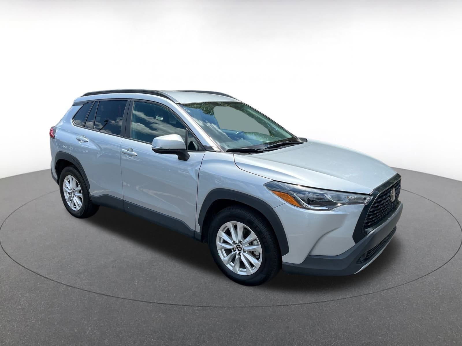 Thumbnail: 2023 Toyota Corolla Cross - 2