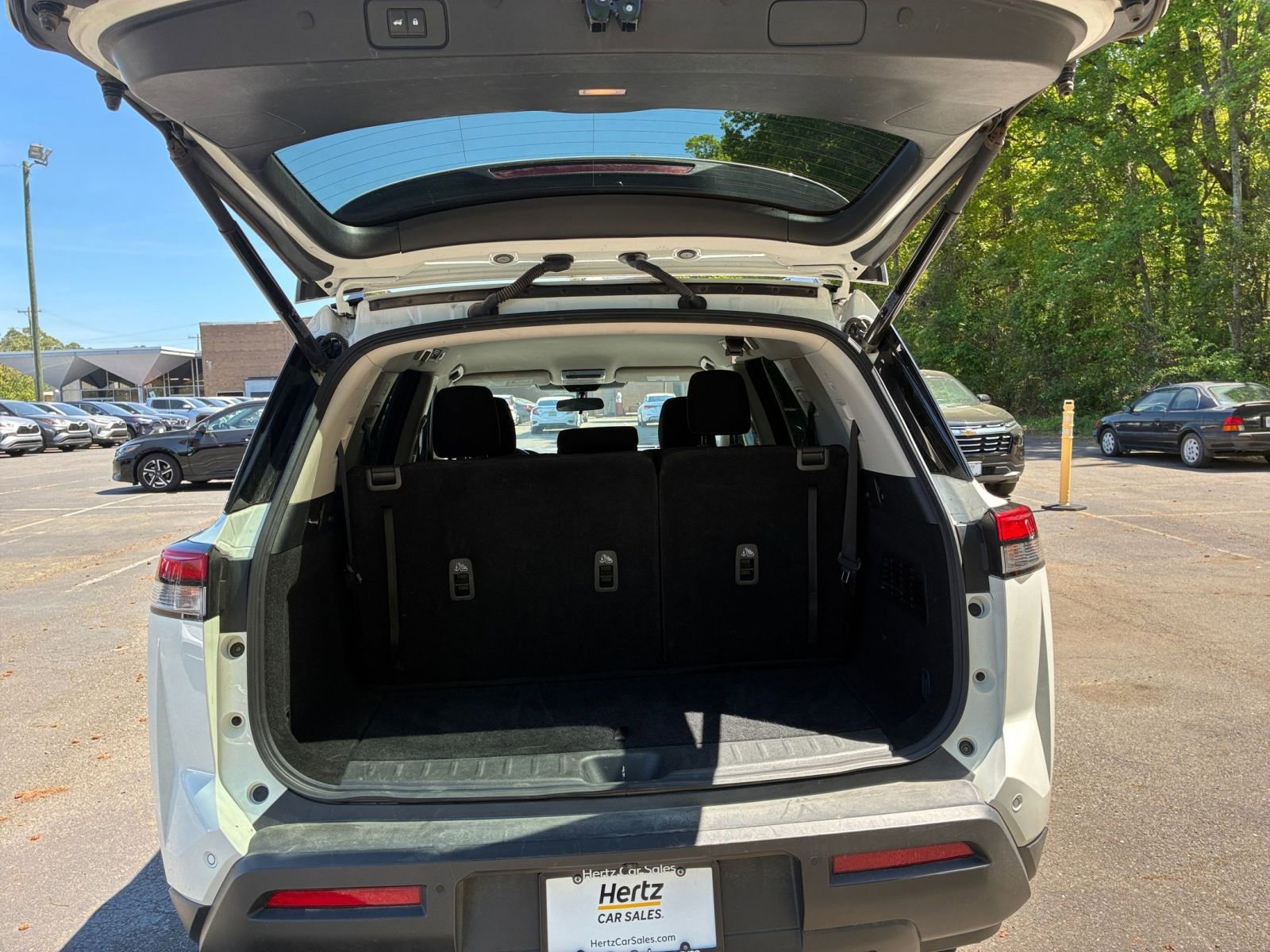 Thumbnail: 2025 Nissan Pathfinder - 33