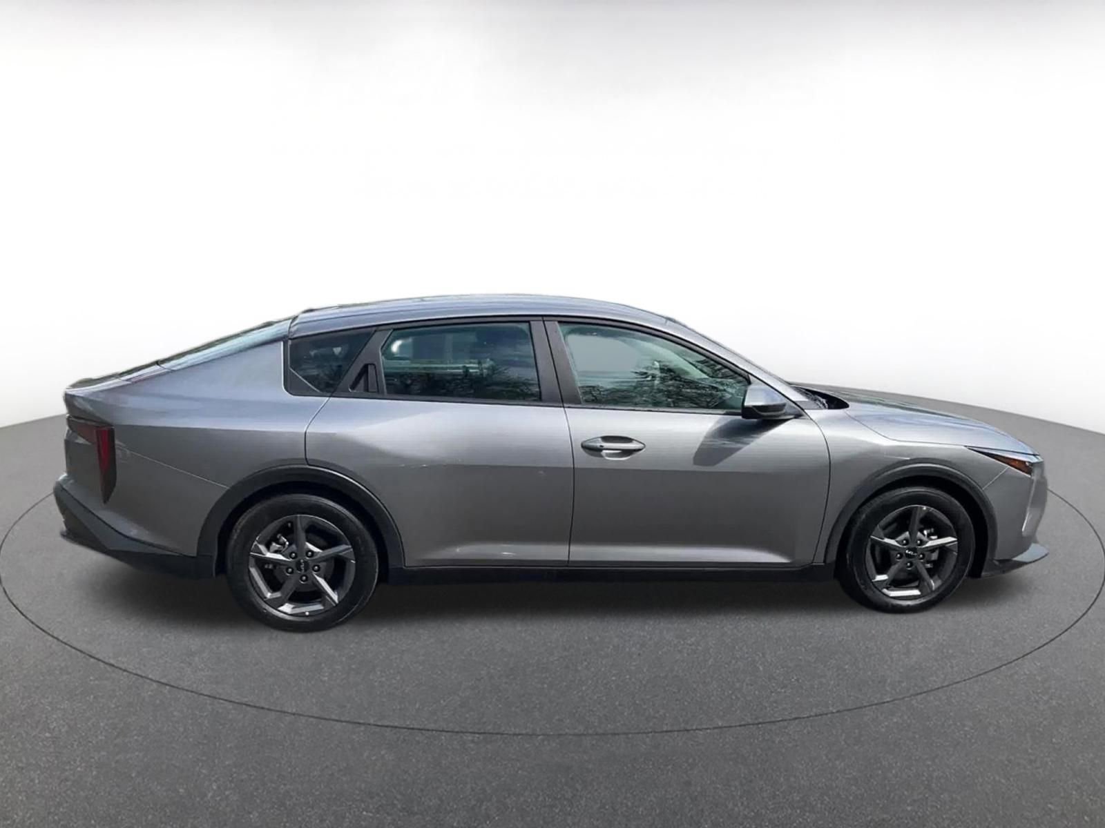 Thumbnail: 2025 Kia K4 - 16