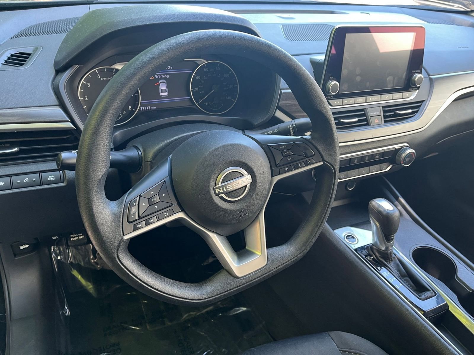 Thumbnail: 2025 Nissan Altima - 28