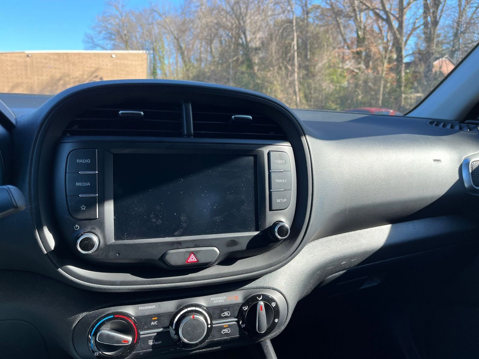 Thumbnail: 2025 Kia Soul - 18