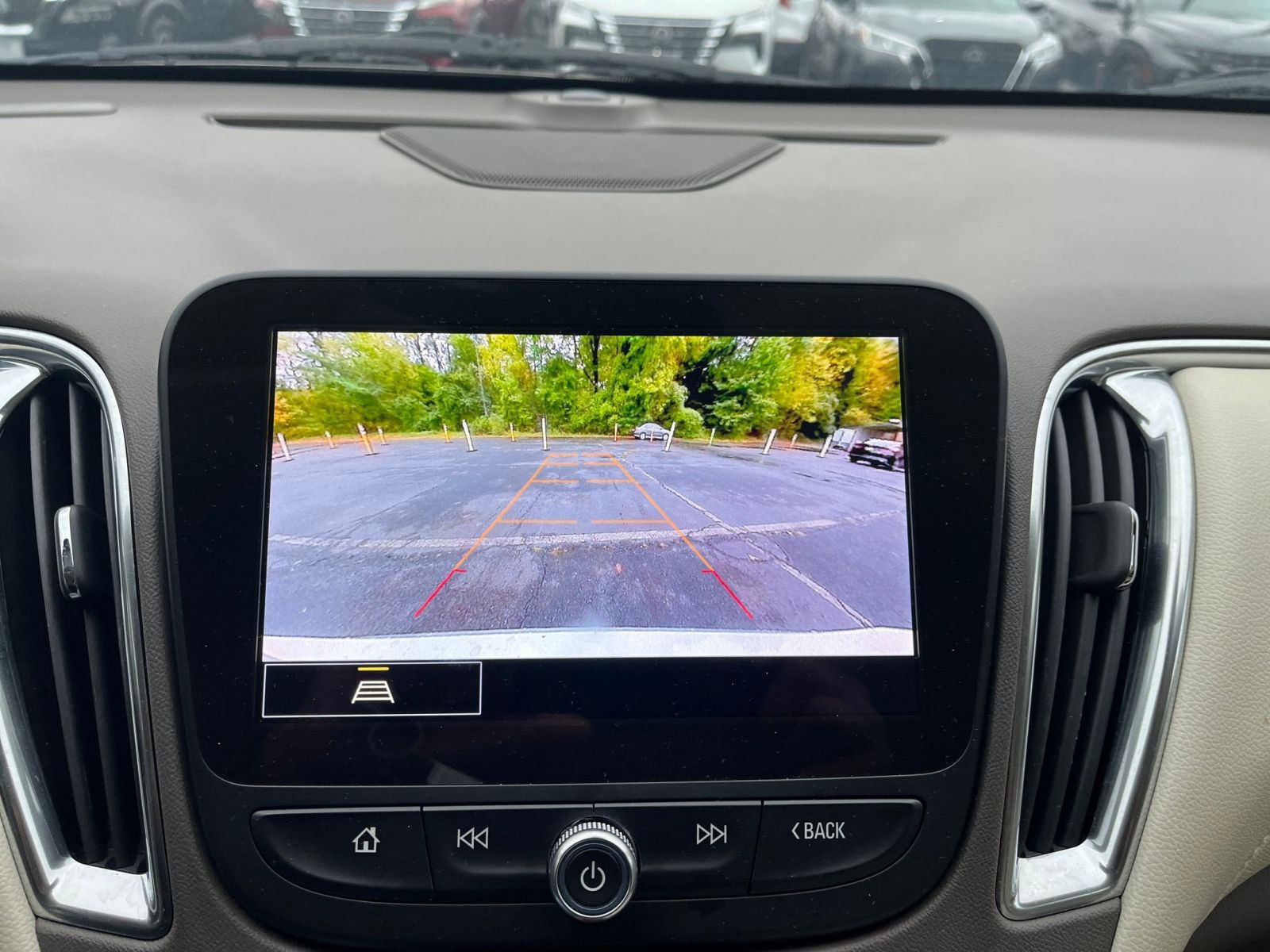 Thumbnail: 2024 Chevrolet Malibu - 17