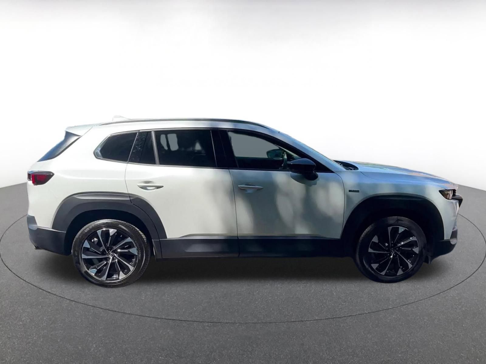 Thumbnail: 2025 Mazda CX-50 - 16