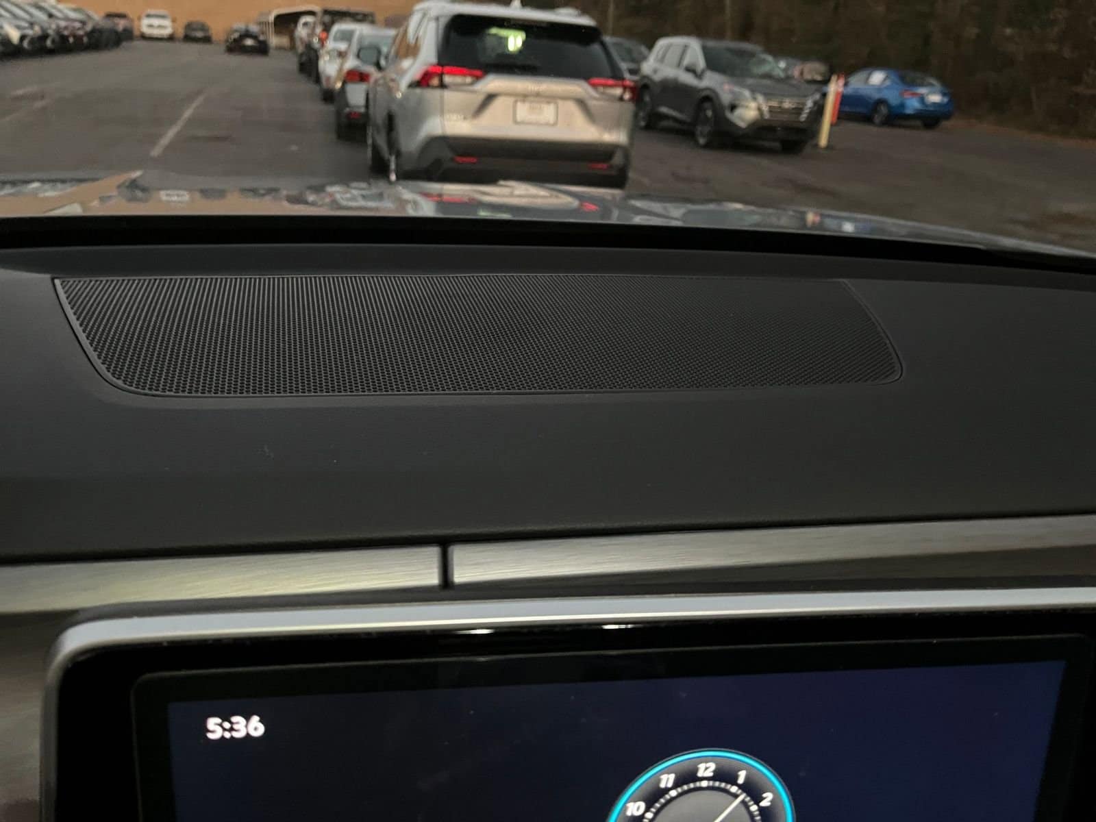 Thumbnail: 2025 Volkswagen Atlas - 18