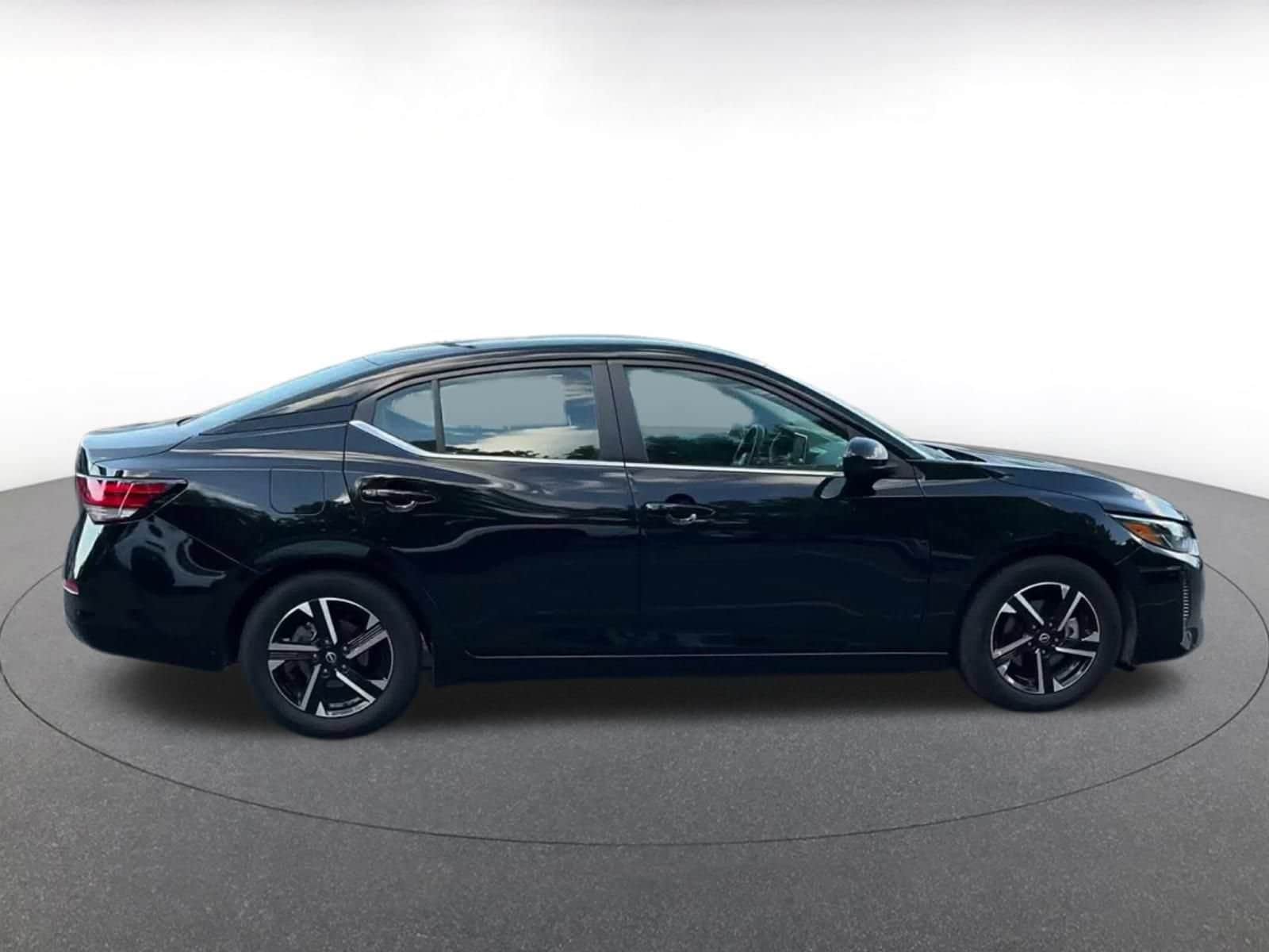Thumbnail: 2025 Nissan Sentra - 13