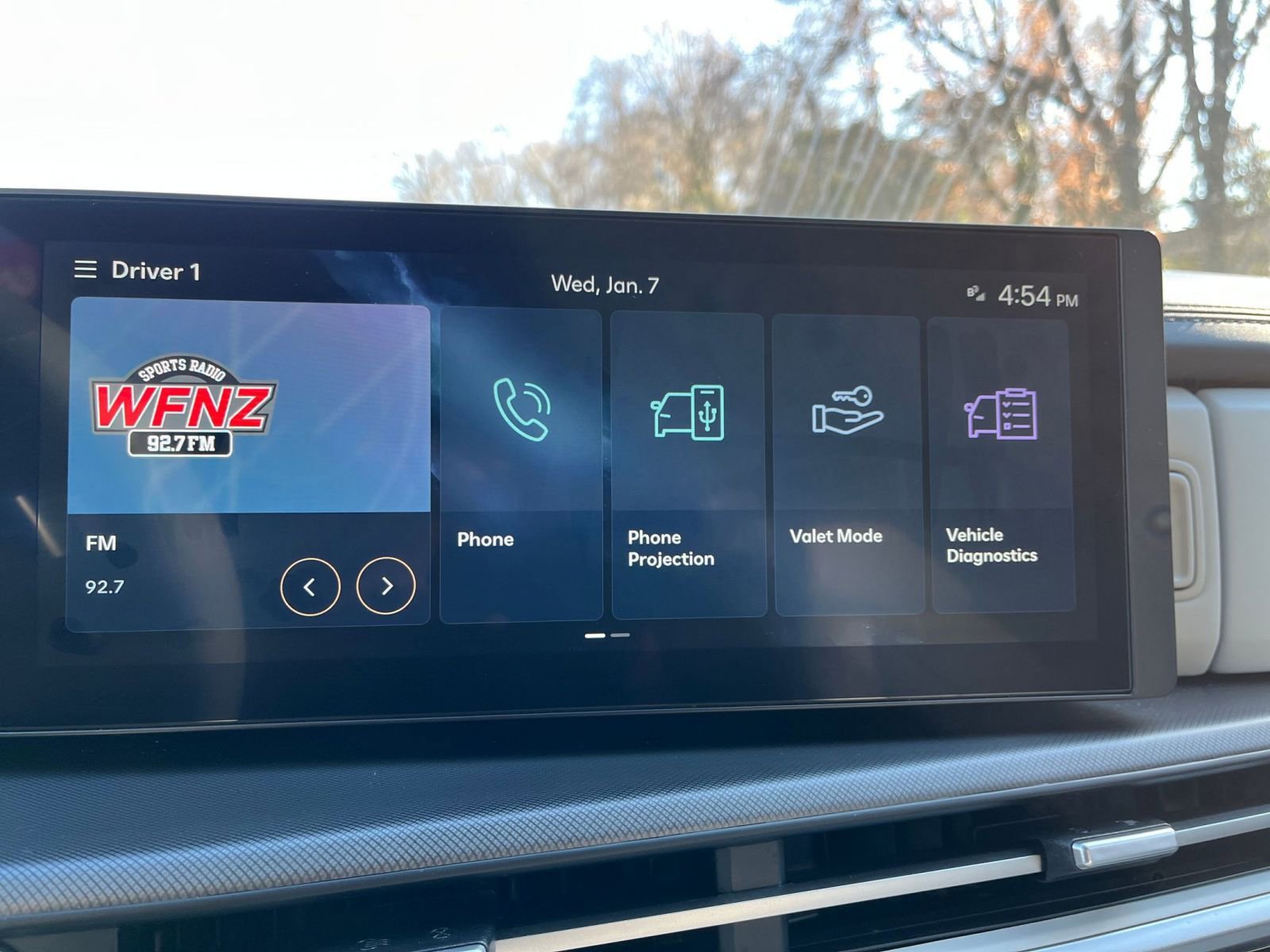 Thumbnail: 2025 Hyundai Santa Fe - 23