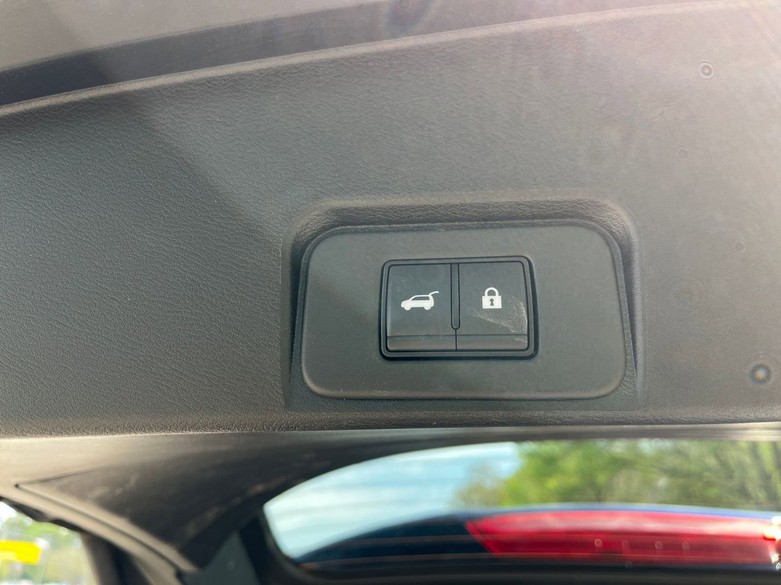 Thumbnail: 2025 Nissan Rogue - 23