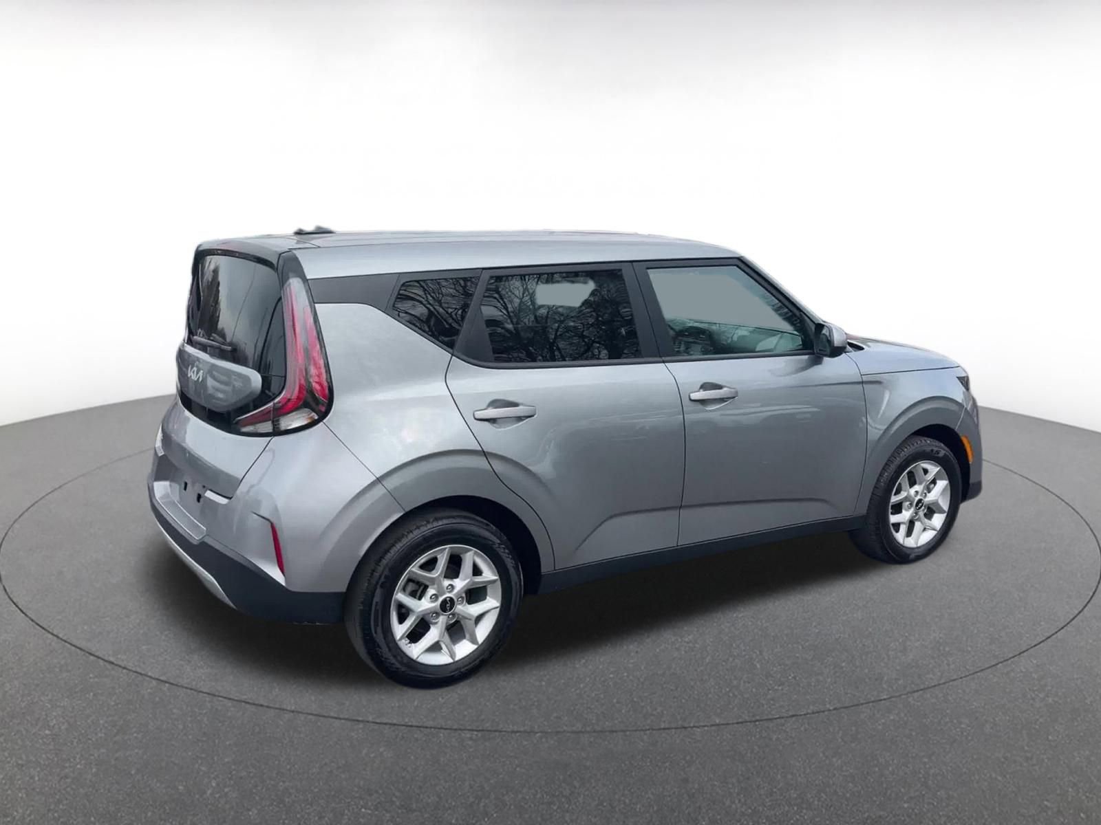 2024 Kia Soul LX 15