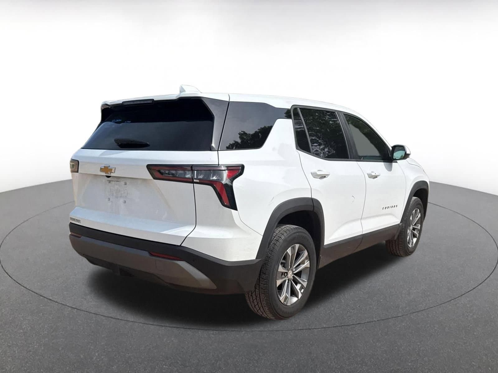 Thumbnail: 2025 Chevrolet Equinox - 22