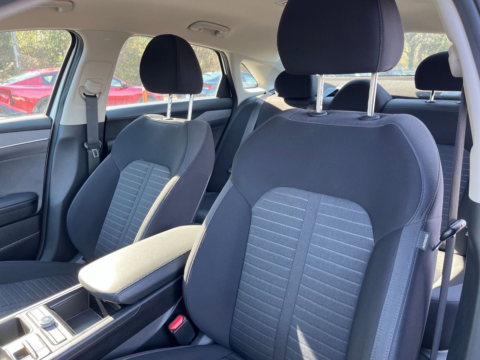 Thumbnail: 2025 Kia K5 - 34