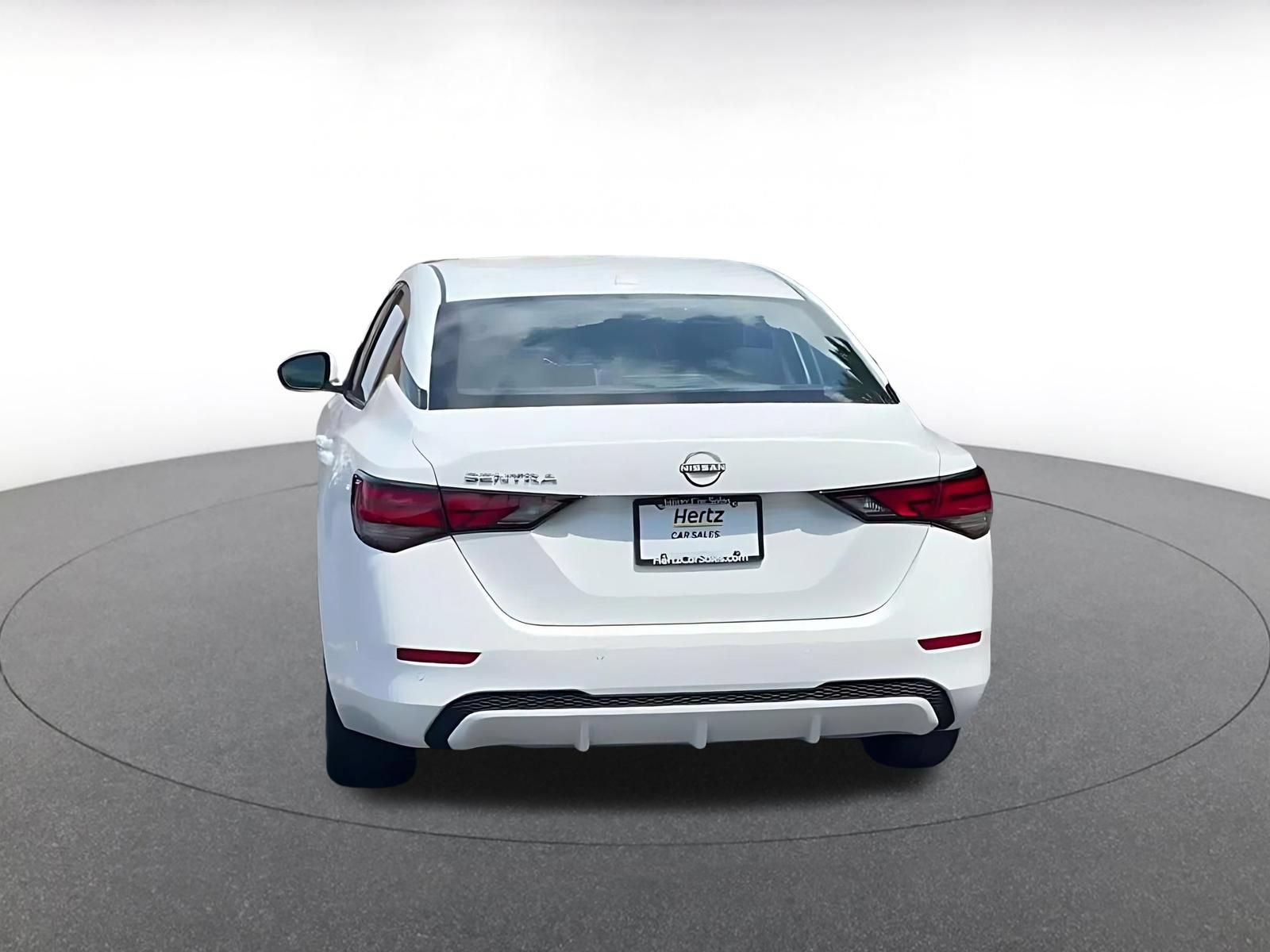 Thumbnail: 2025 Nissan Sentra - 10